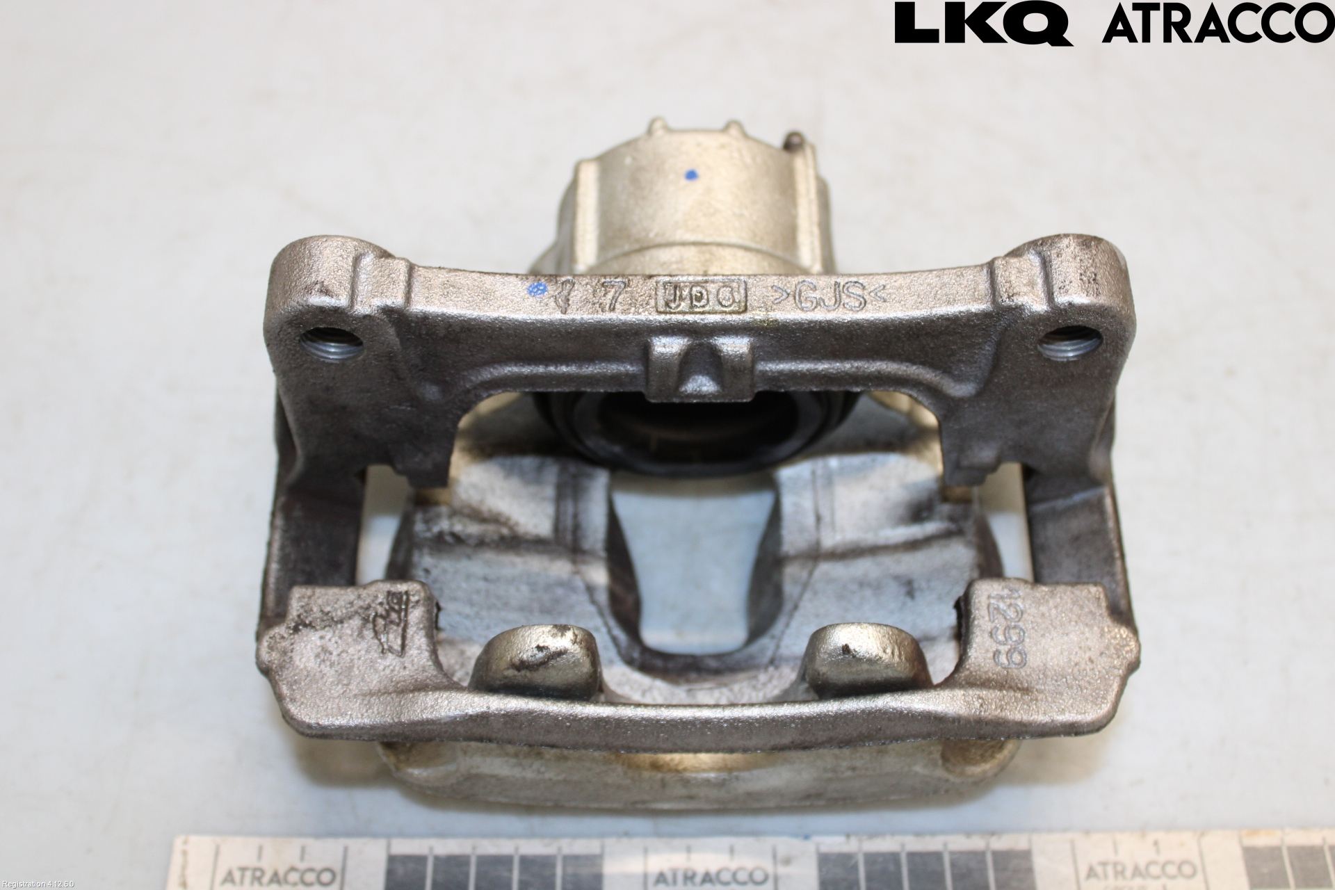 Audi A3/S3 8Y 21- Bromsok Fram Höger