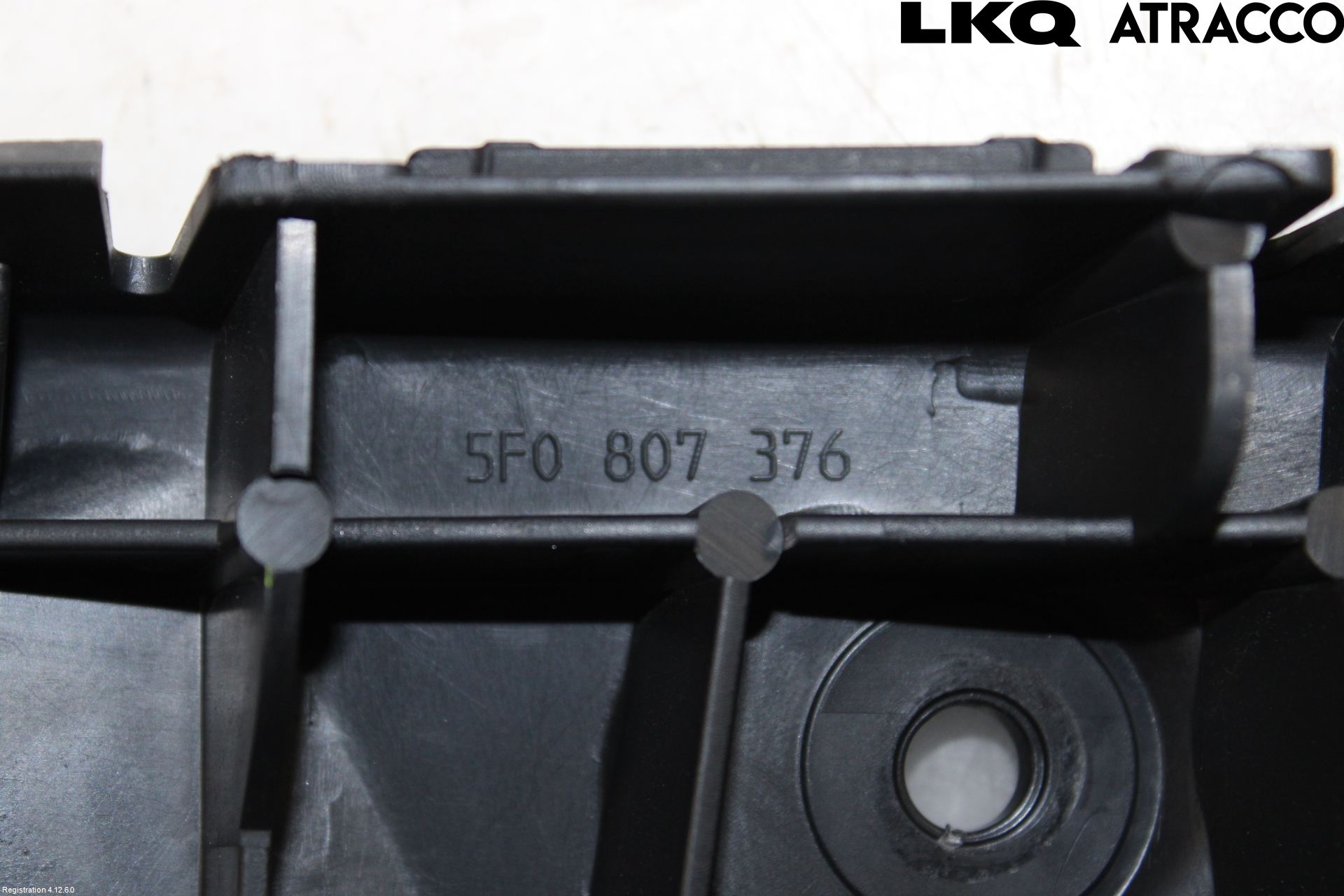 Seat LEON 13-20 Stötfångarfäste Bak Hö