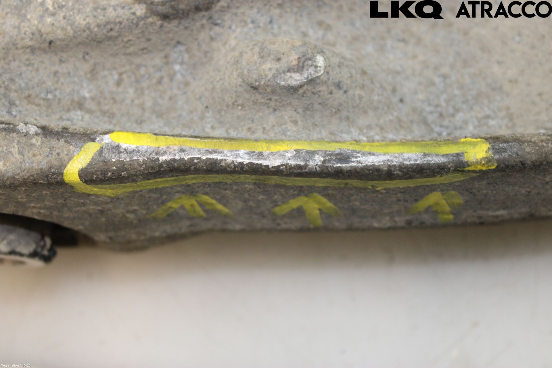 Volvo V90 17->> Bärarm Fram Undre Vä