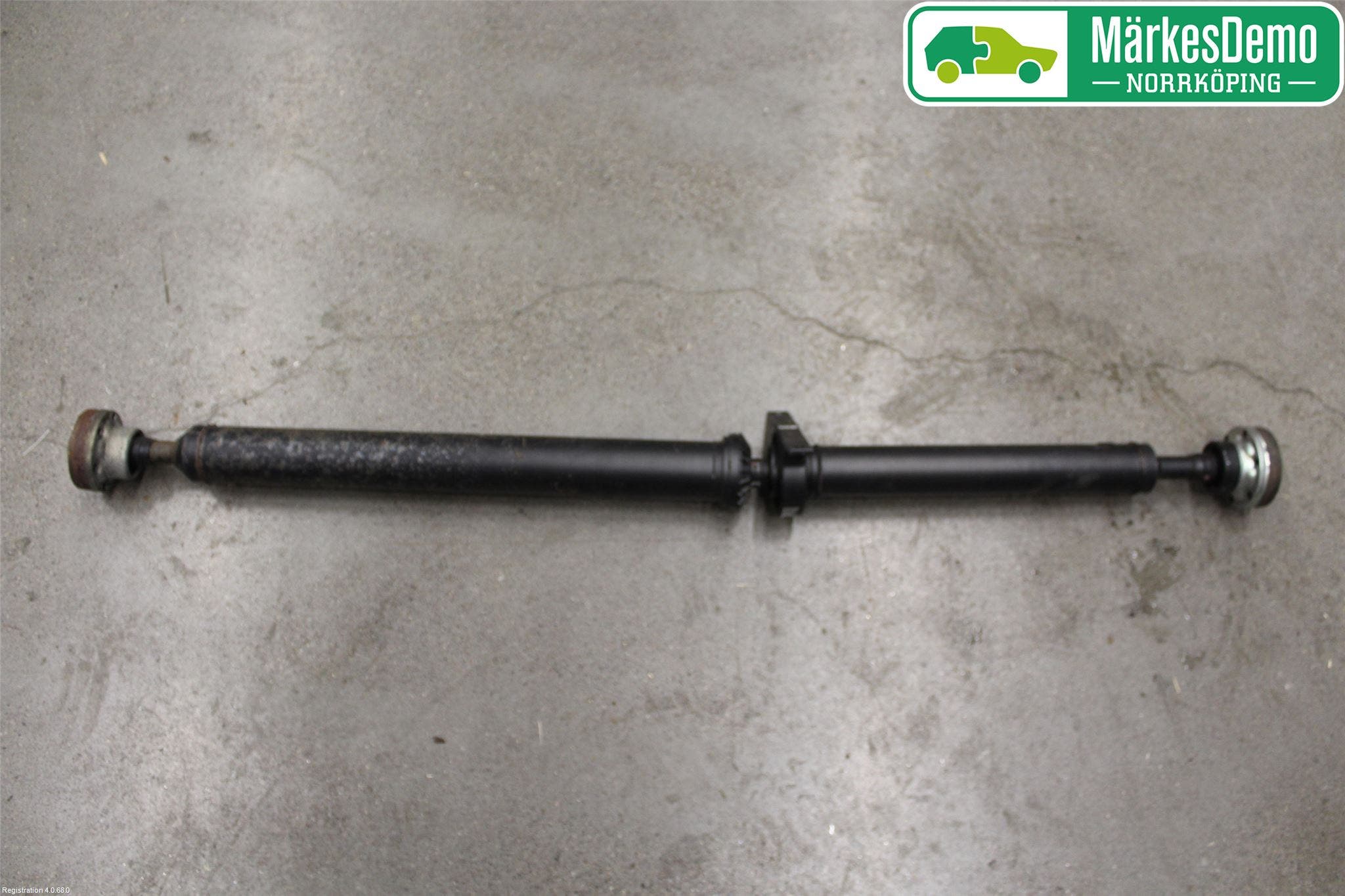 Jaguar F-PACE Mellanaxel Komp