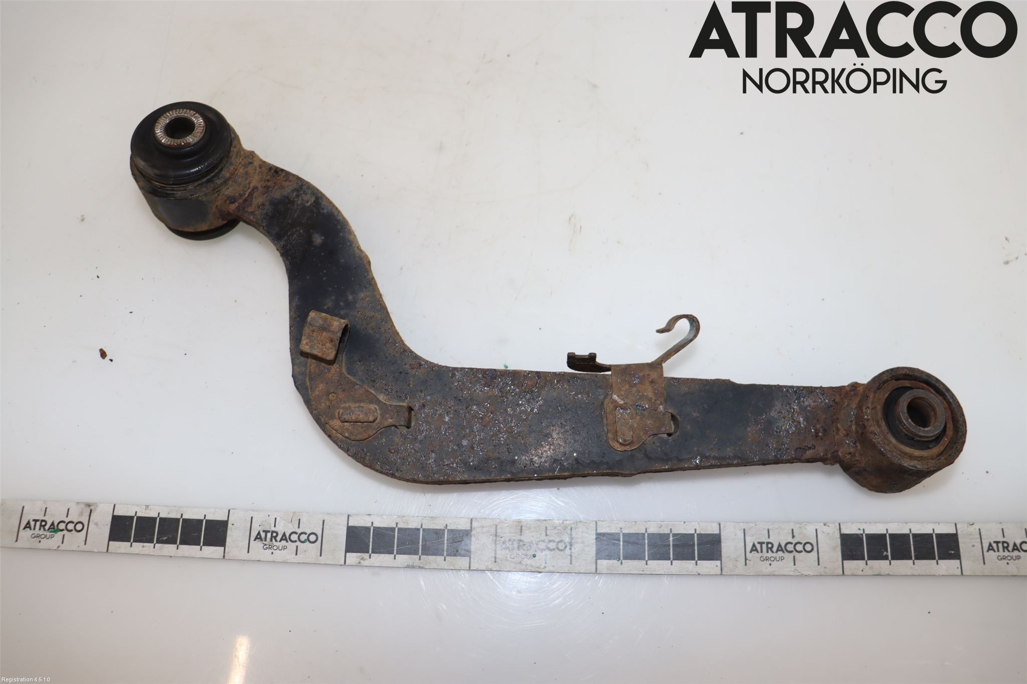 Toyota RAV4 13-18 Bärarm Bak Övre Höger