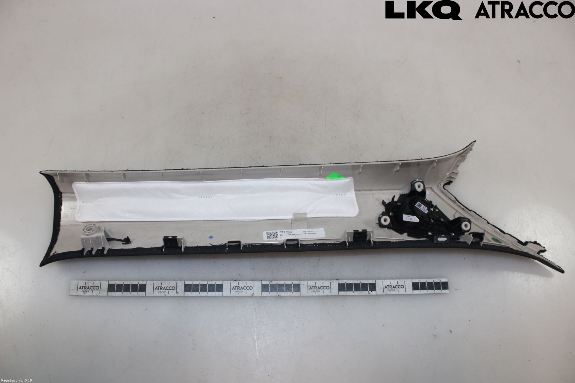 Övriga ZEEKR 7X 25->> Inr Plastd A-B-C Stolpe