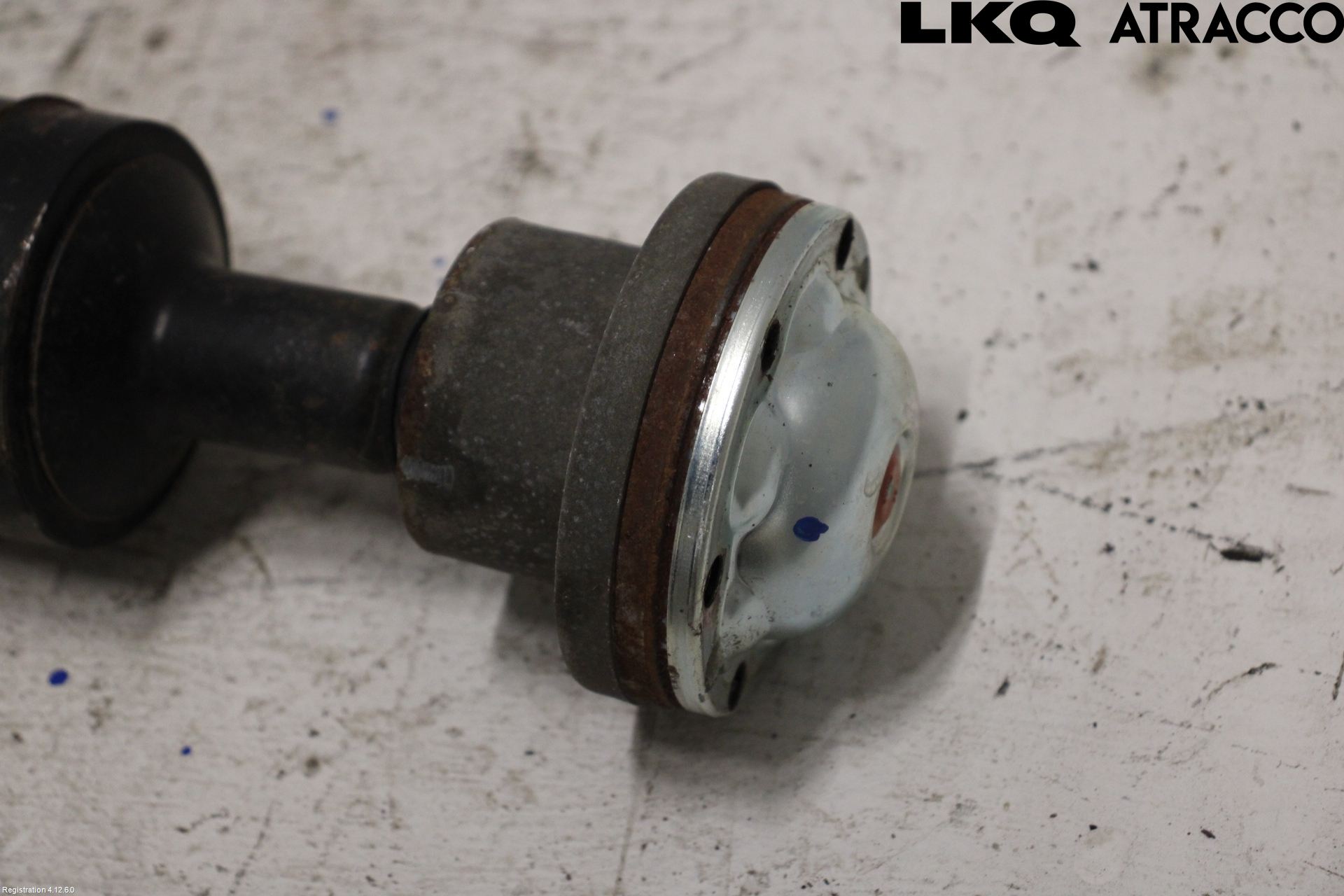 Jaguar E-PACE 17- Mellanaxel Komp