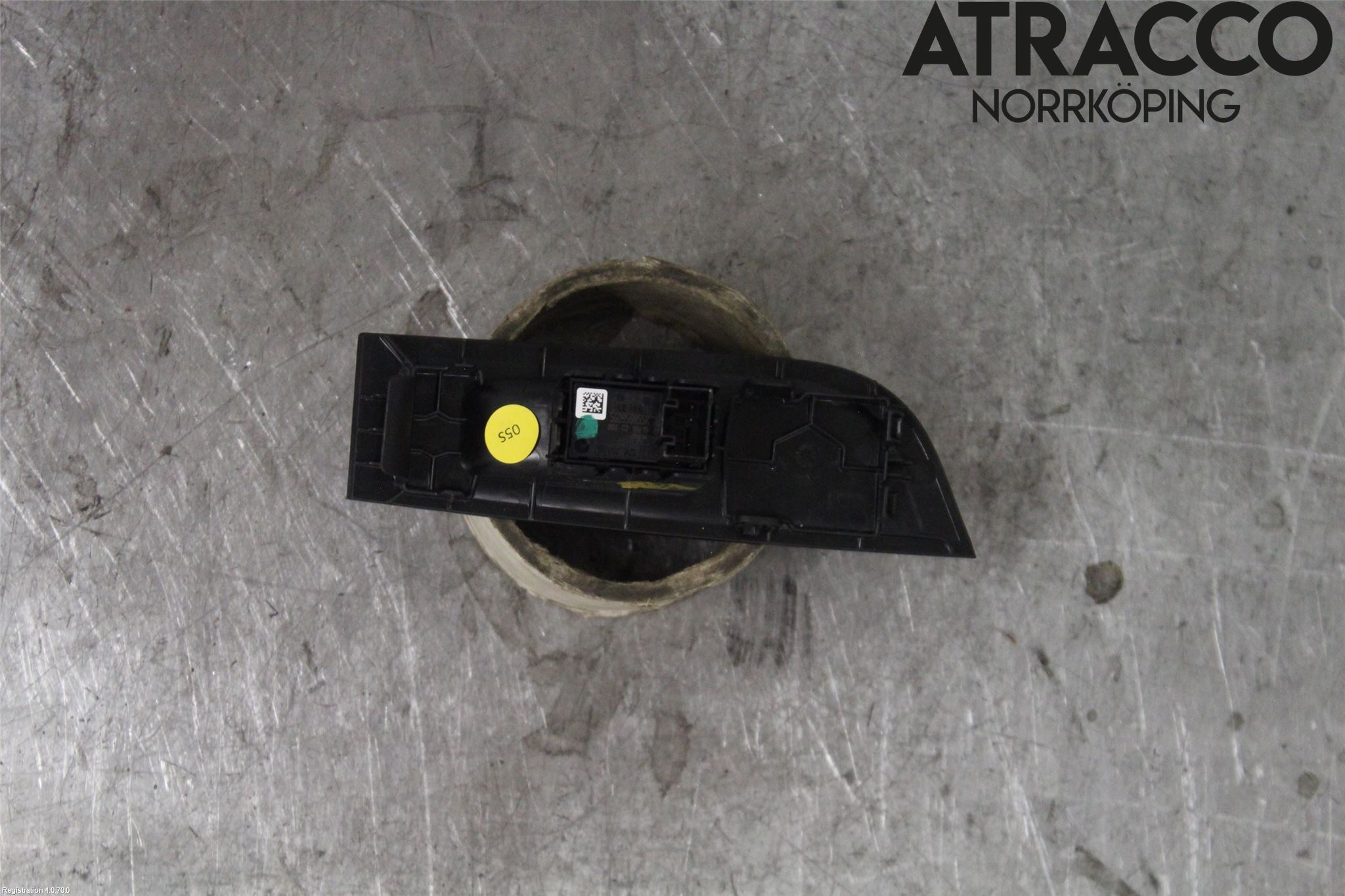 Skoda KAMIQ 20- Strömställare Elhiss