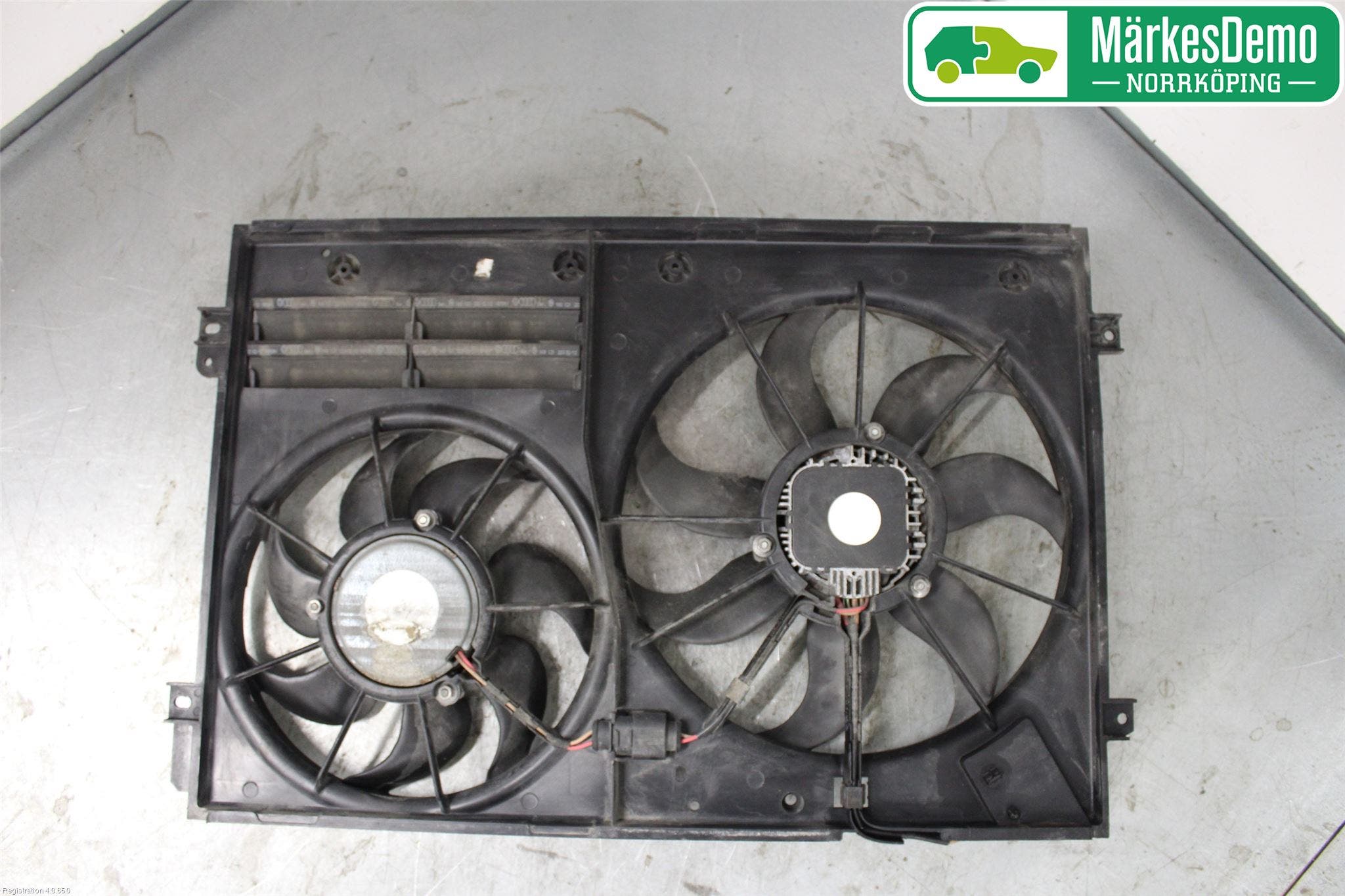 Volkswagen VW PASSAT 11-14 Kylfläkt El