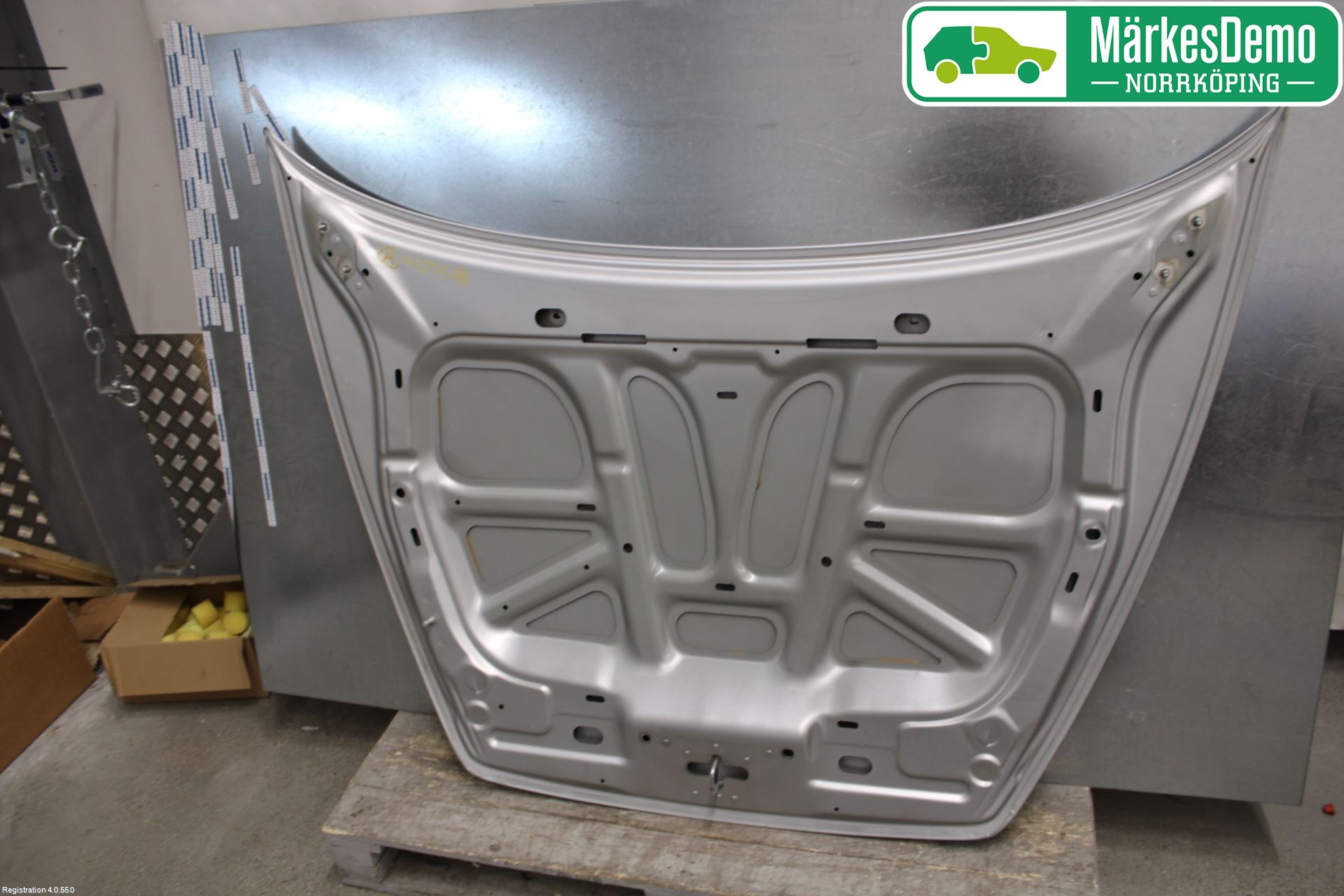 Volvo V50 08-12 Huv Fram