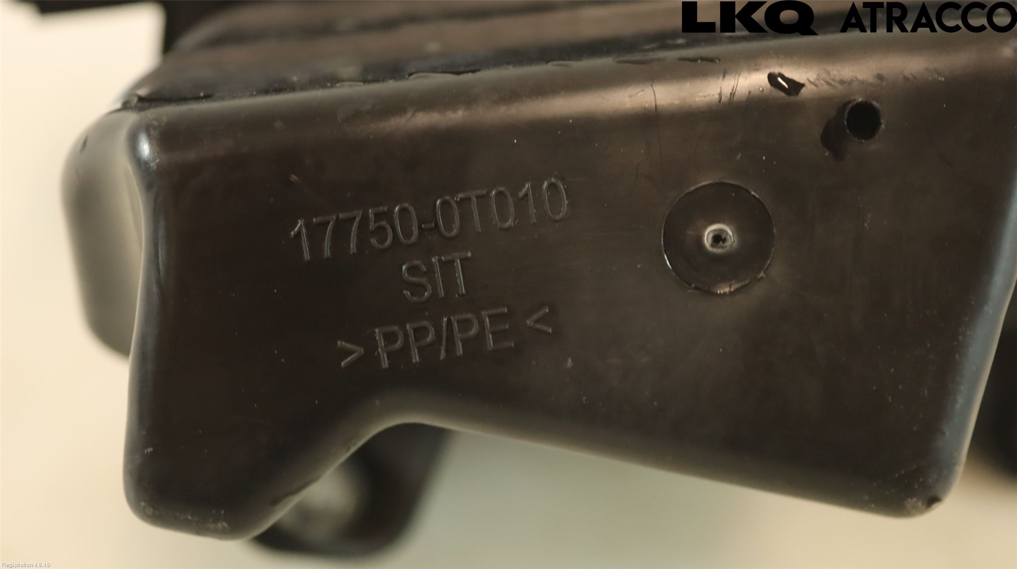 Toyota AURIS 13-19 Luftrenare