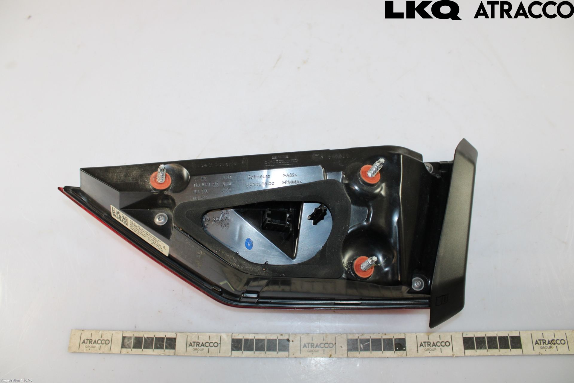 Audi Q3 F3 19- Bakljus Lucka Vä