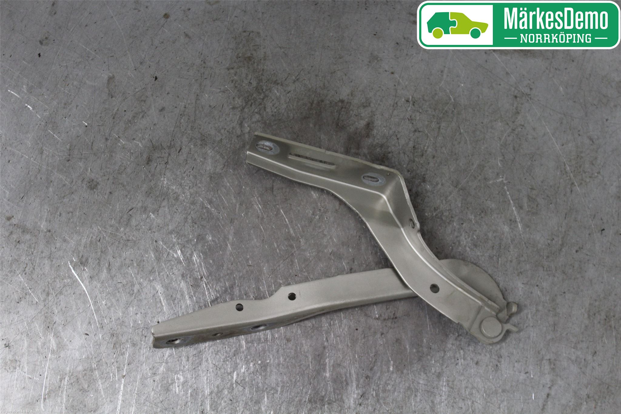 Peugeot 307     05-08 Huvgångjärn