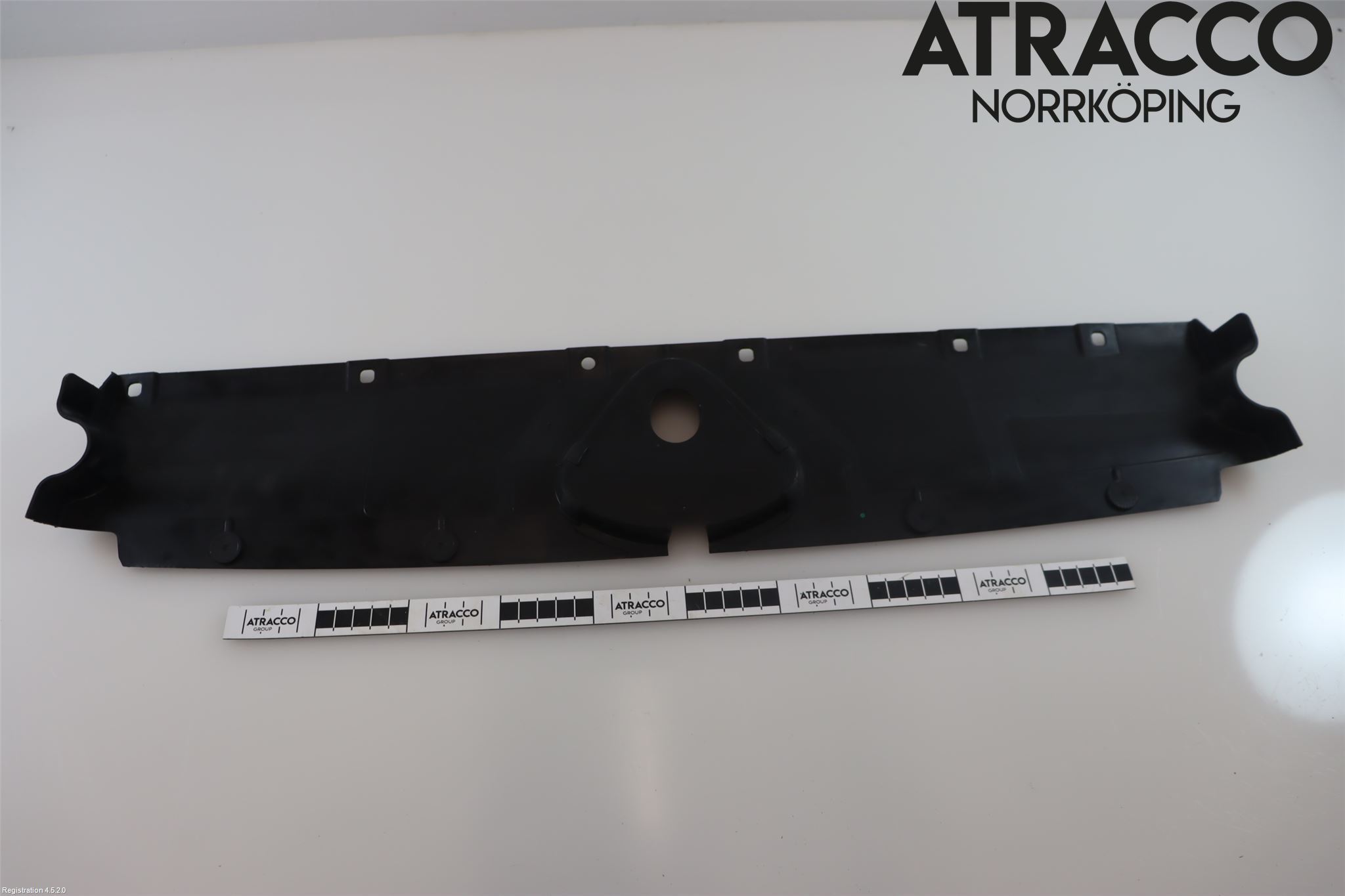 Audi A3/S3 8Y 21- Frontplåt Övre