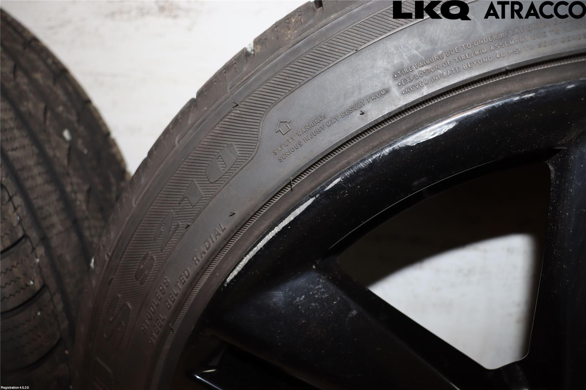 Ford MUSTANG VI 15-22 Vinterdäck Alumfälg 4St