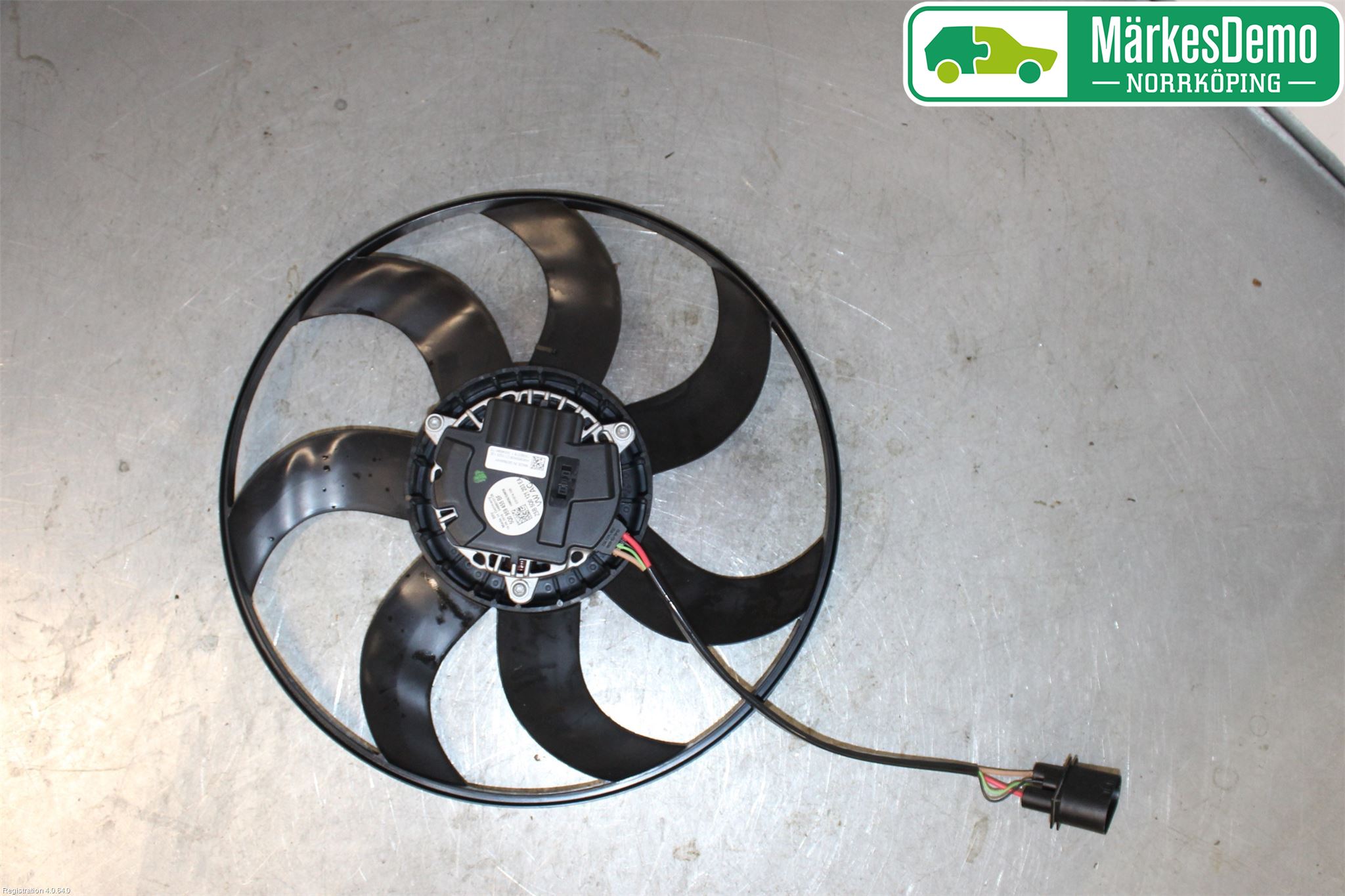 Skoda KAROQ 18- Kylfläkt El