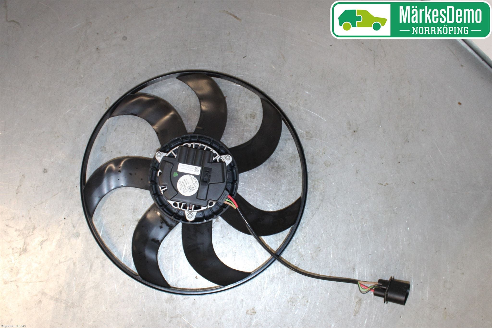 Skoda KAROQ 18- Kylfläkt El