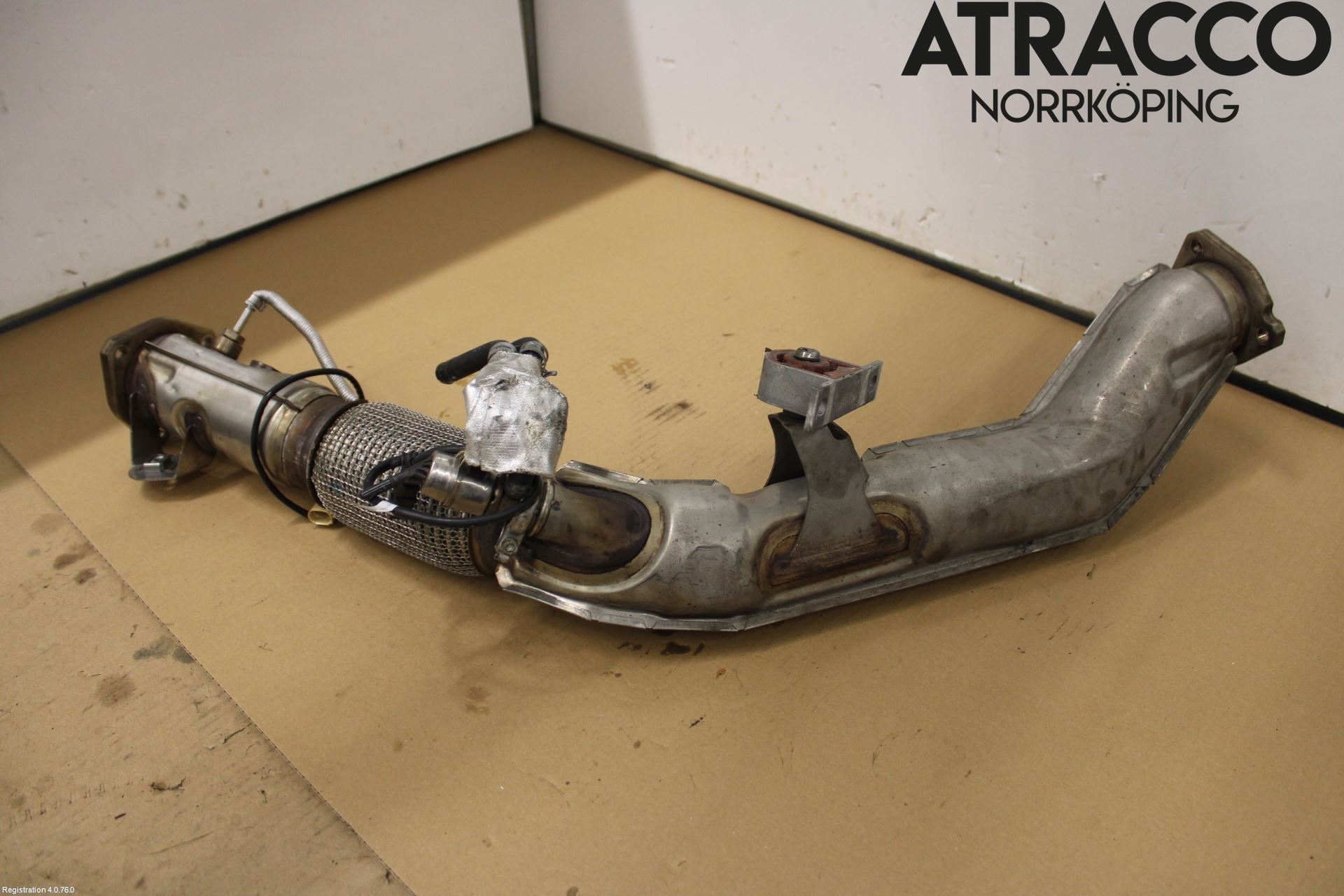 Volkswagen VW TOUAREG CR 18- Avgas Främre Rör