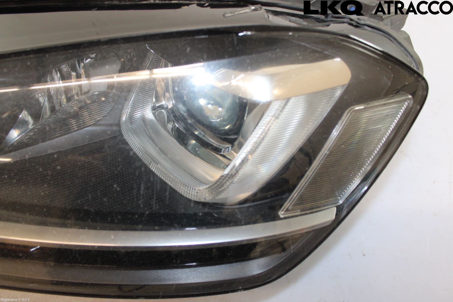 Volkswagen VW GOLF / E-GOLF VII 13-20 Strålkastare Vänster