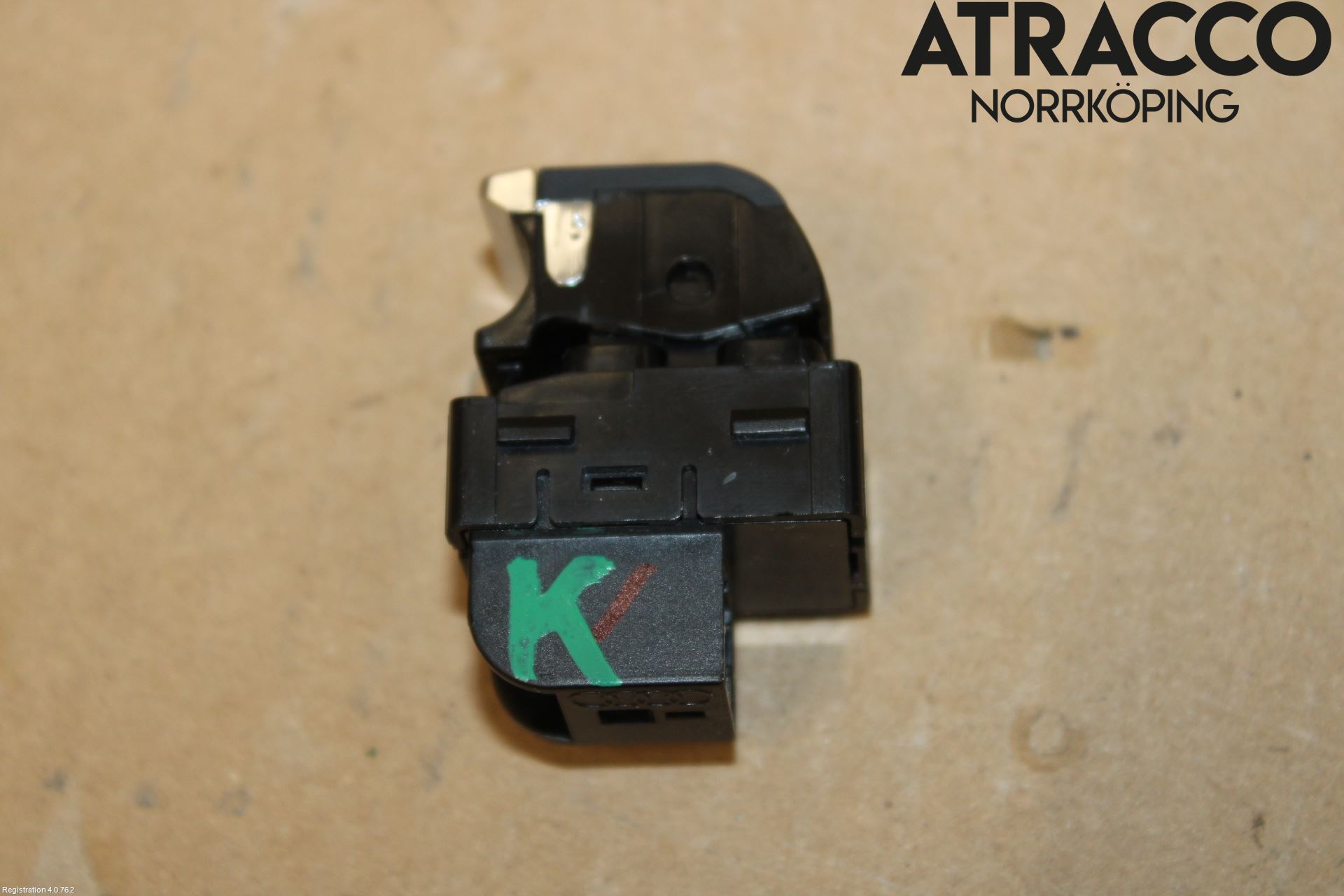 Audi A6 F2/C8 19- Strömställare Elhiss