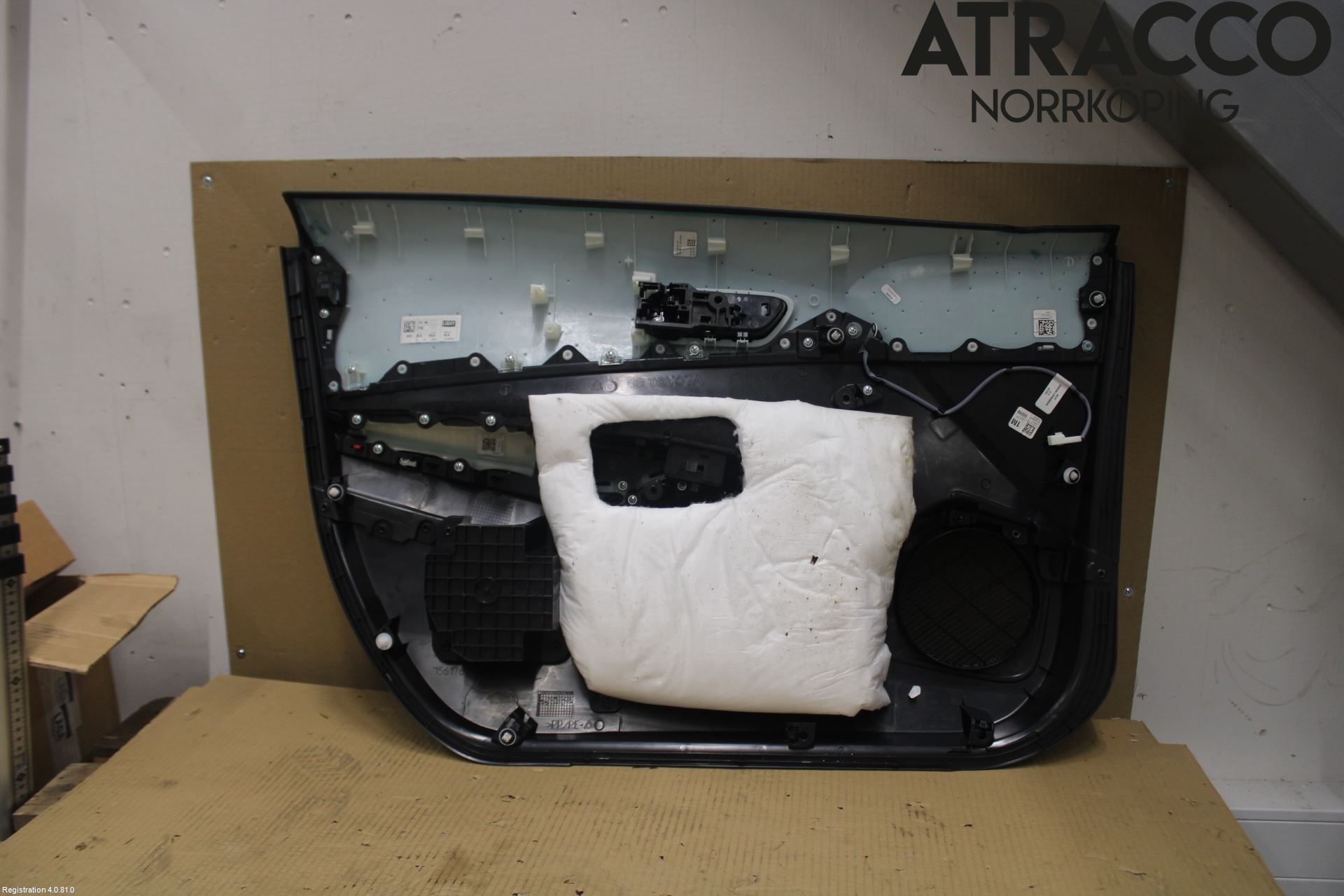 Toyota COROLLA 19- Dörrklädsel Hö