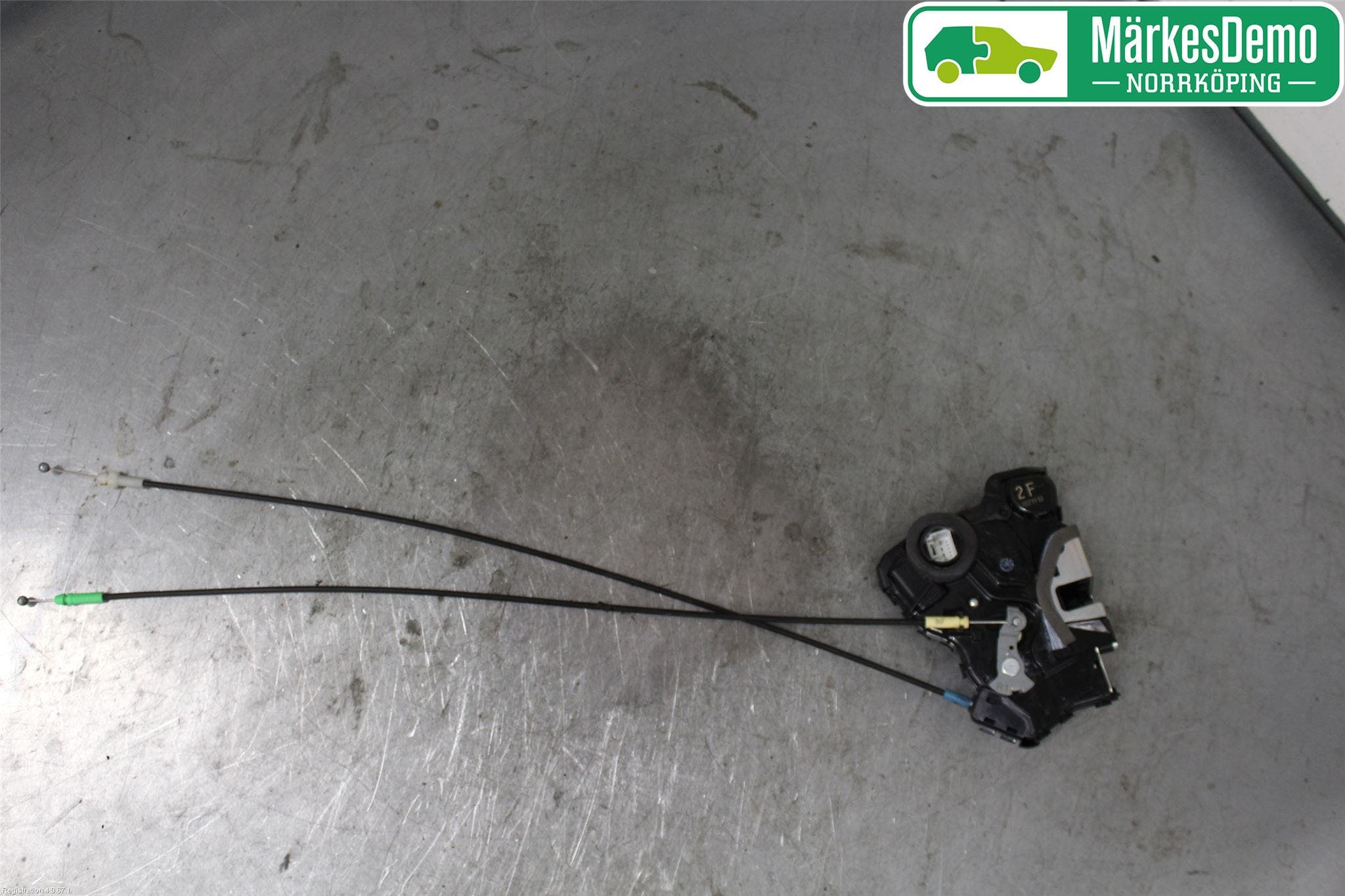 Toyota iQ Låskista-Dörrlås