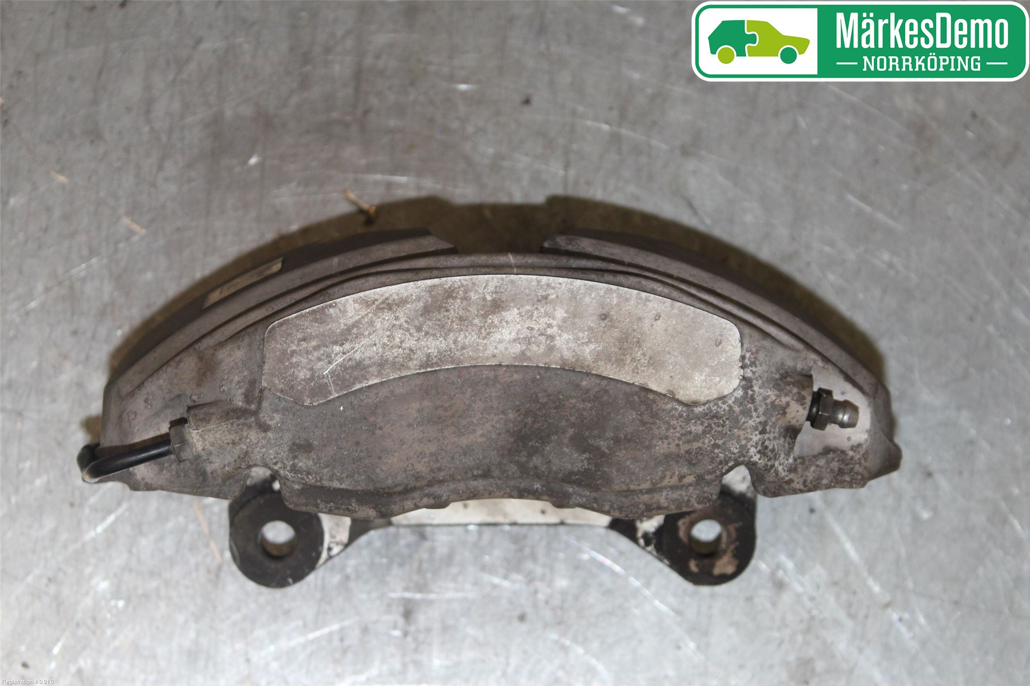 Audi A4/S4 B9 16-19 Bromsok Fram Höger