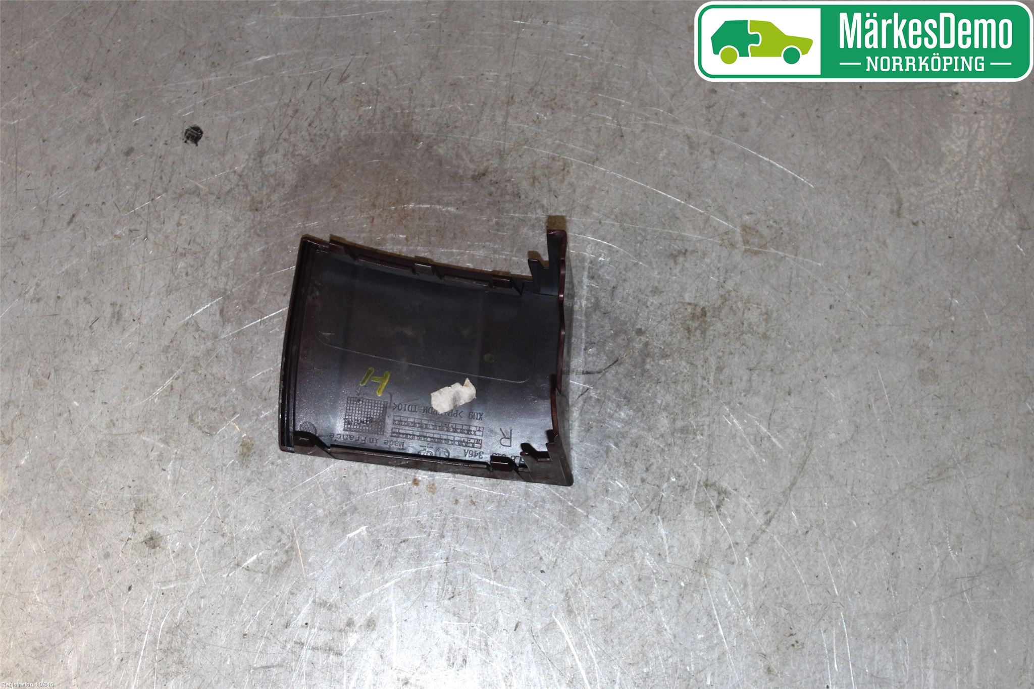 Skoda YETI Stötfångardel Bak Hö