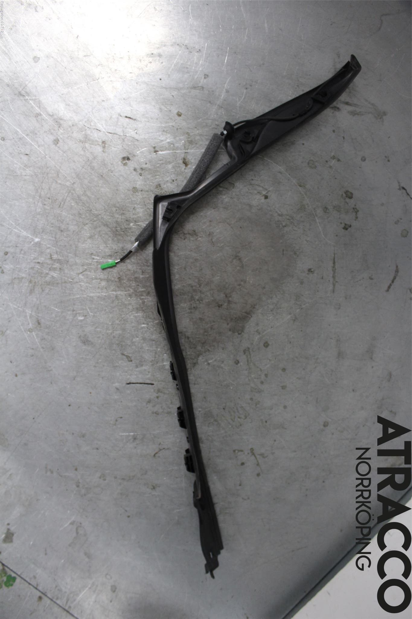 Jaguar F-PACE List Bak-Baklucka