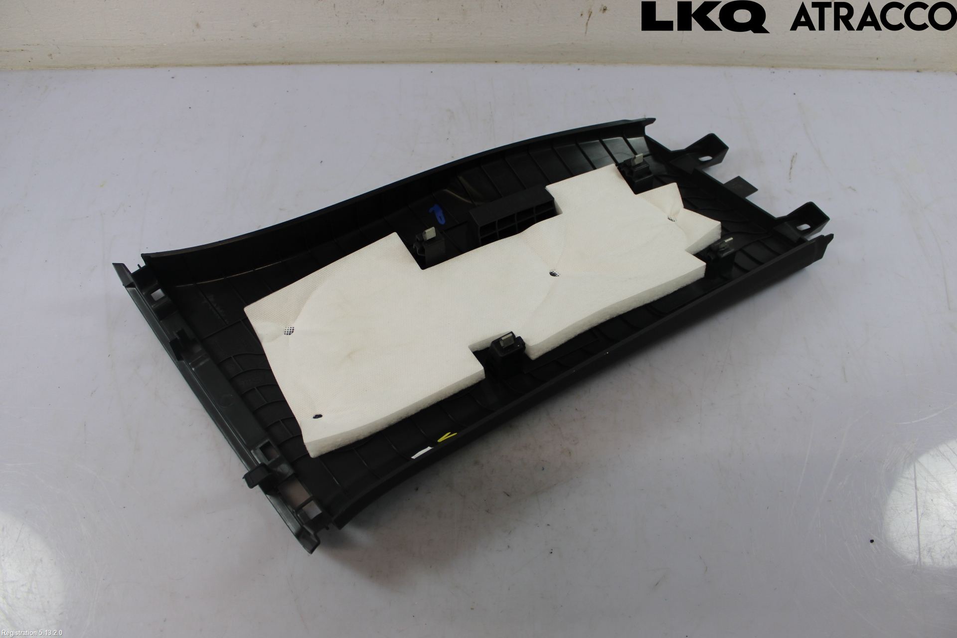 Volkswagen VW ID.7/TOURER 24- Inr Plastd A-B-C Stolpe