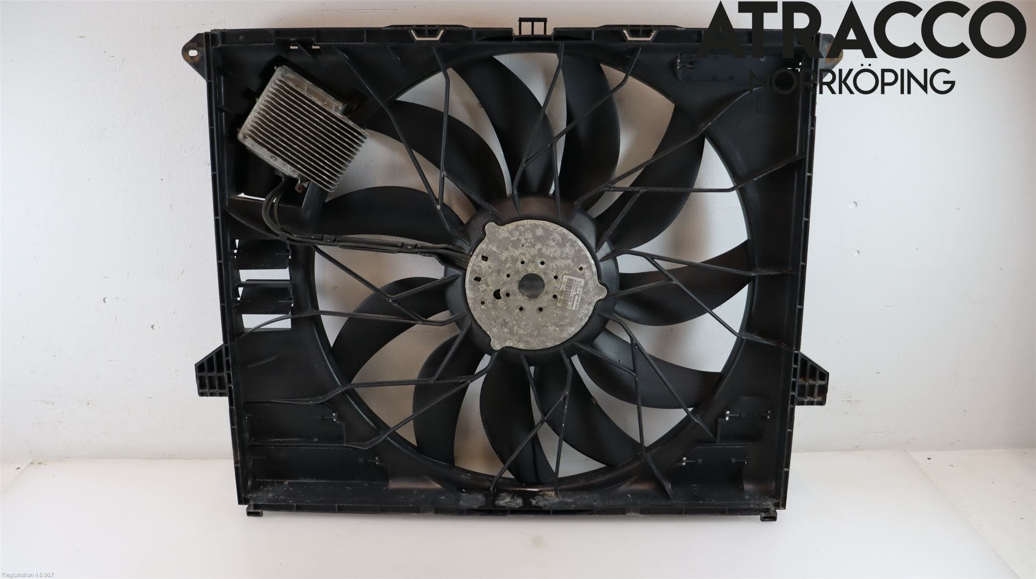 Mercedes-Benz MB ML (W164) 05-11 Kylfläkt El