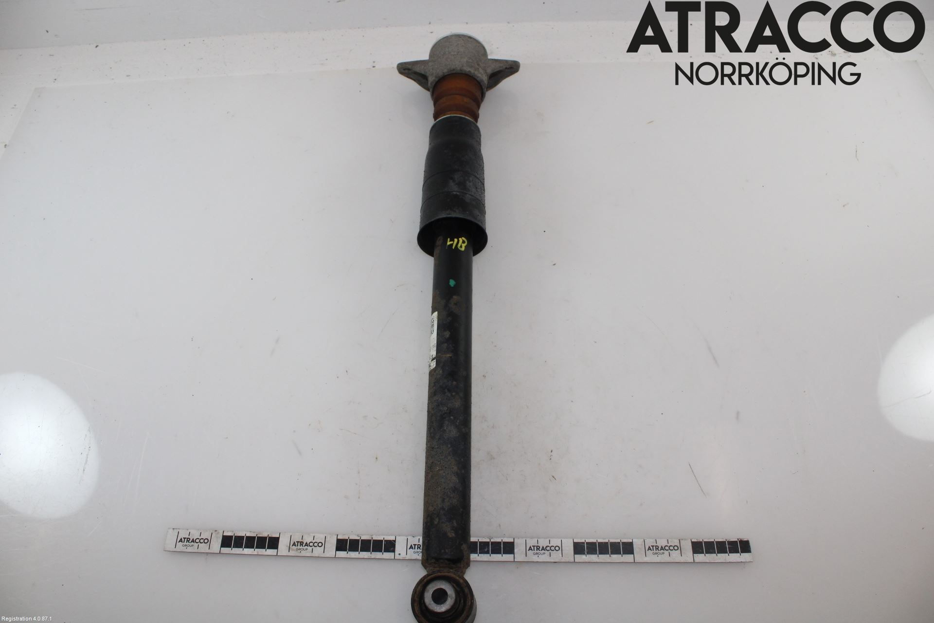 Audi A4/S4 B9 16-19 Stötdämpare Bak