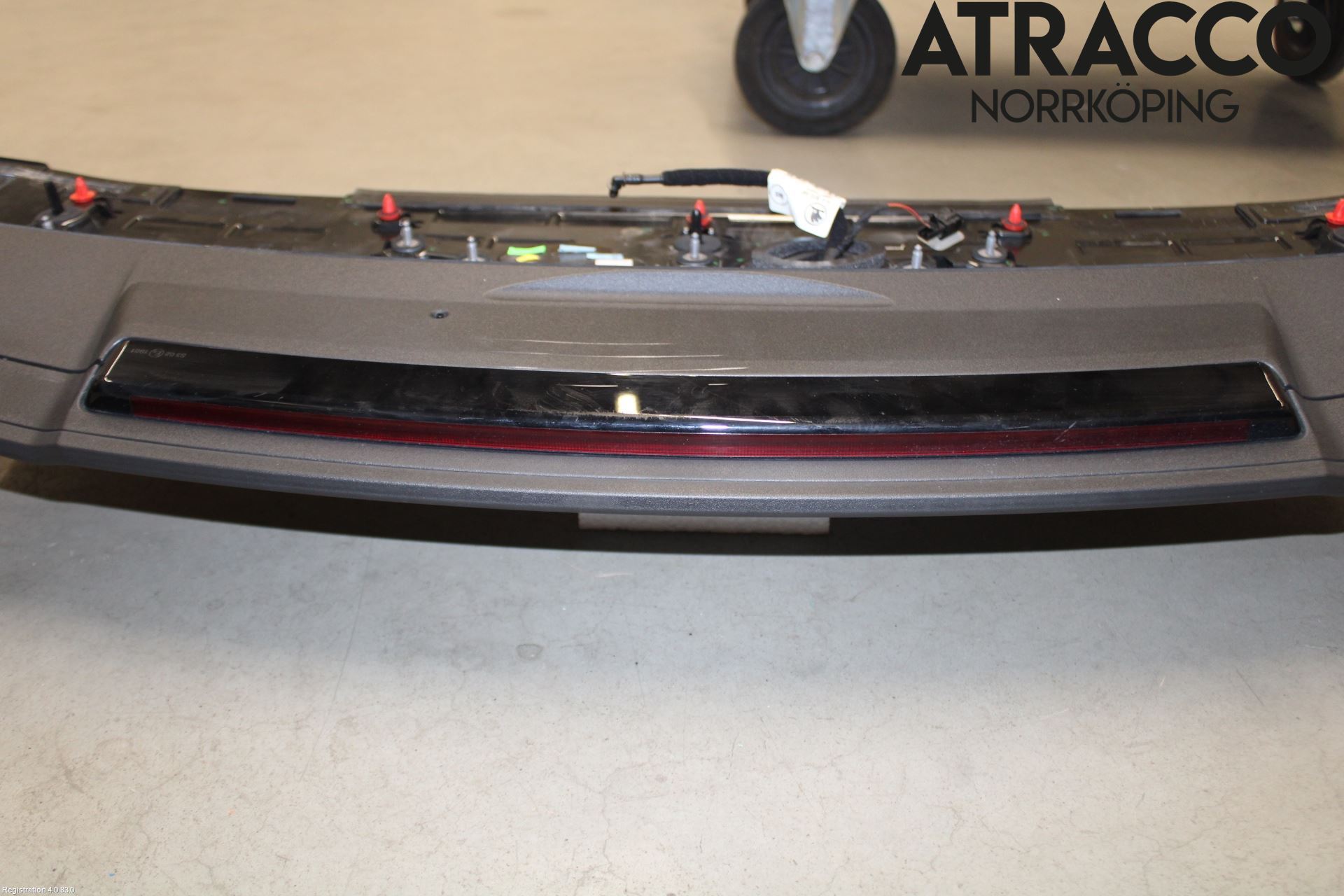 Skoda ENYAQ iV 21- Spoiler Baklucka