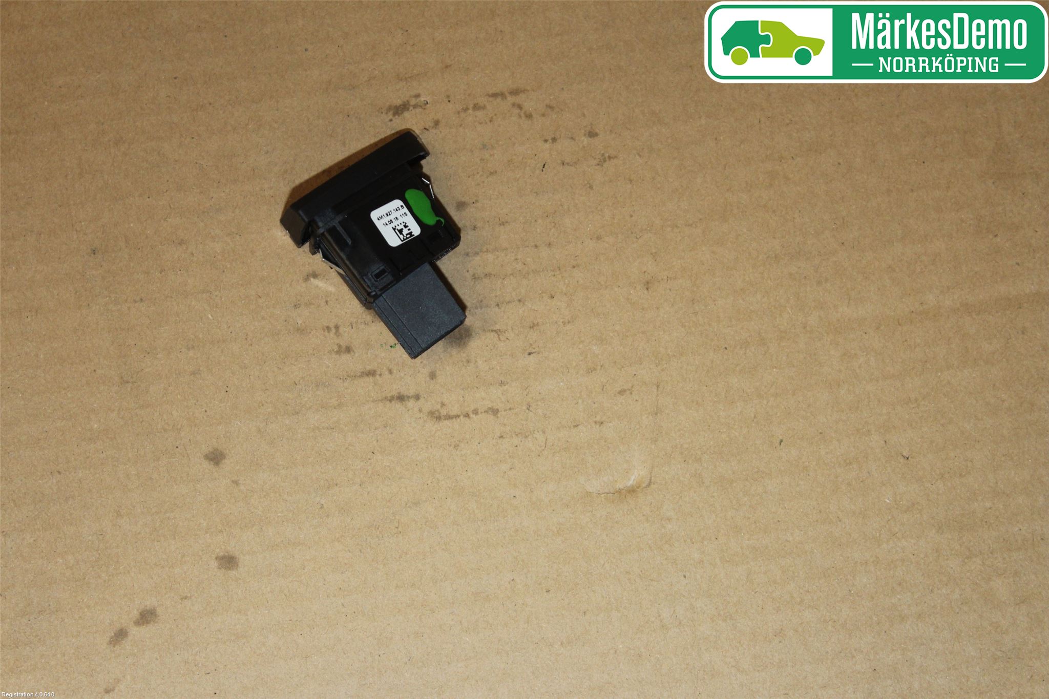 Audi A4/S4 B9 16-19 Strömställare Övrigt