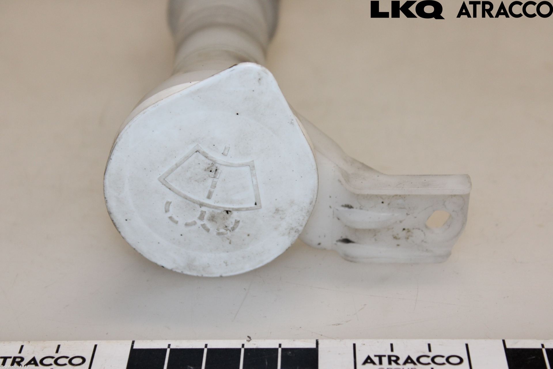 Mitsubishi OUTLANDER 13-21 Spolartank Påfyllningsrör