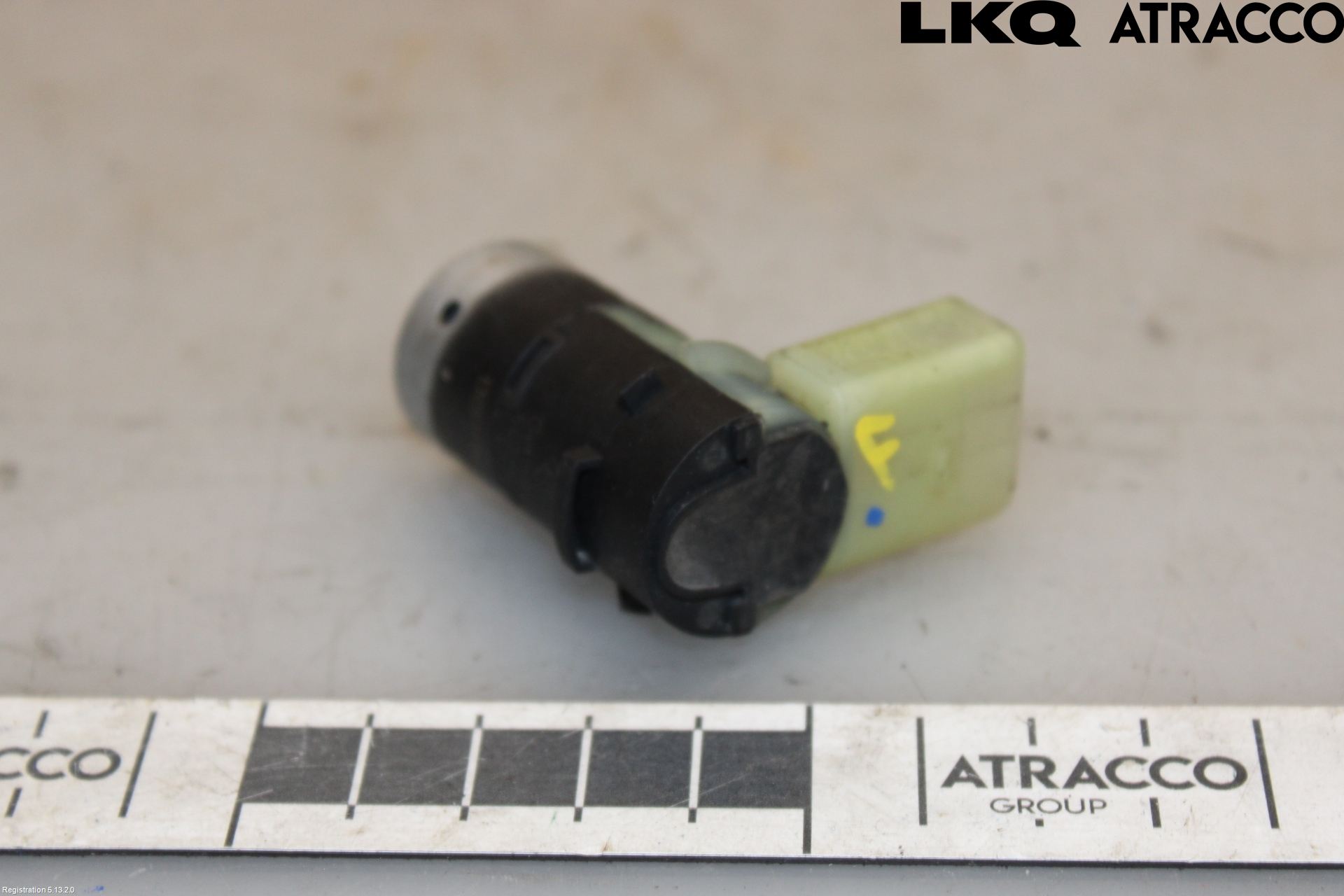 Audi A6/S6     05-11 Parkeringshjälp Frontsensor