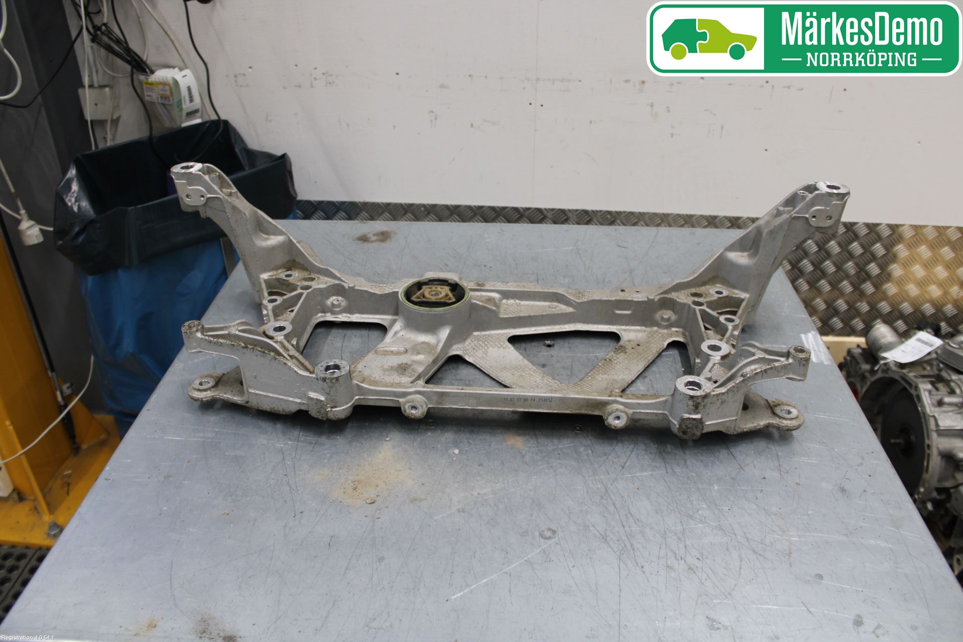 Audi A3/S3 8V 13-20 Framvagnsbalk