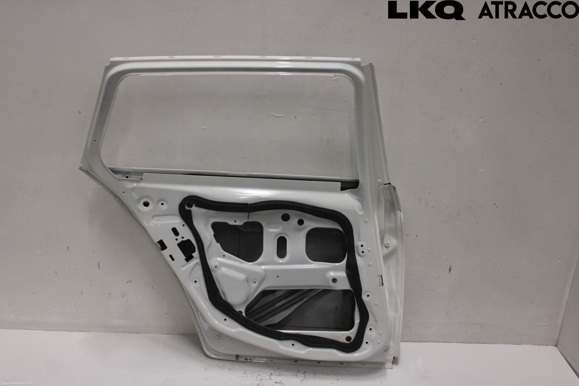 BMW 5 F10/F11/F18 09-17 Dörr Bak Vänster