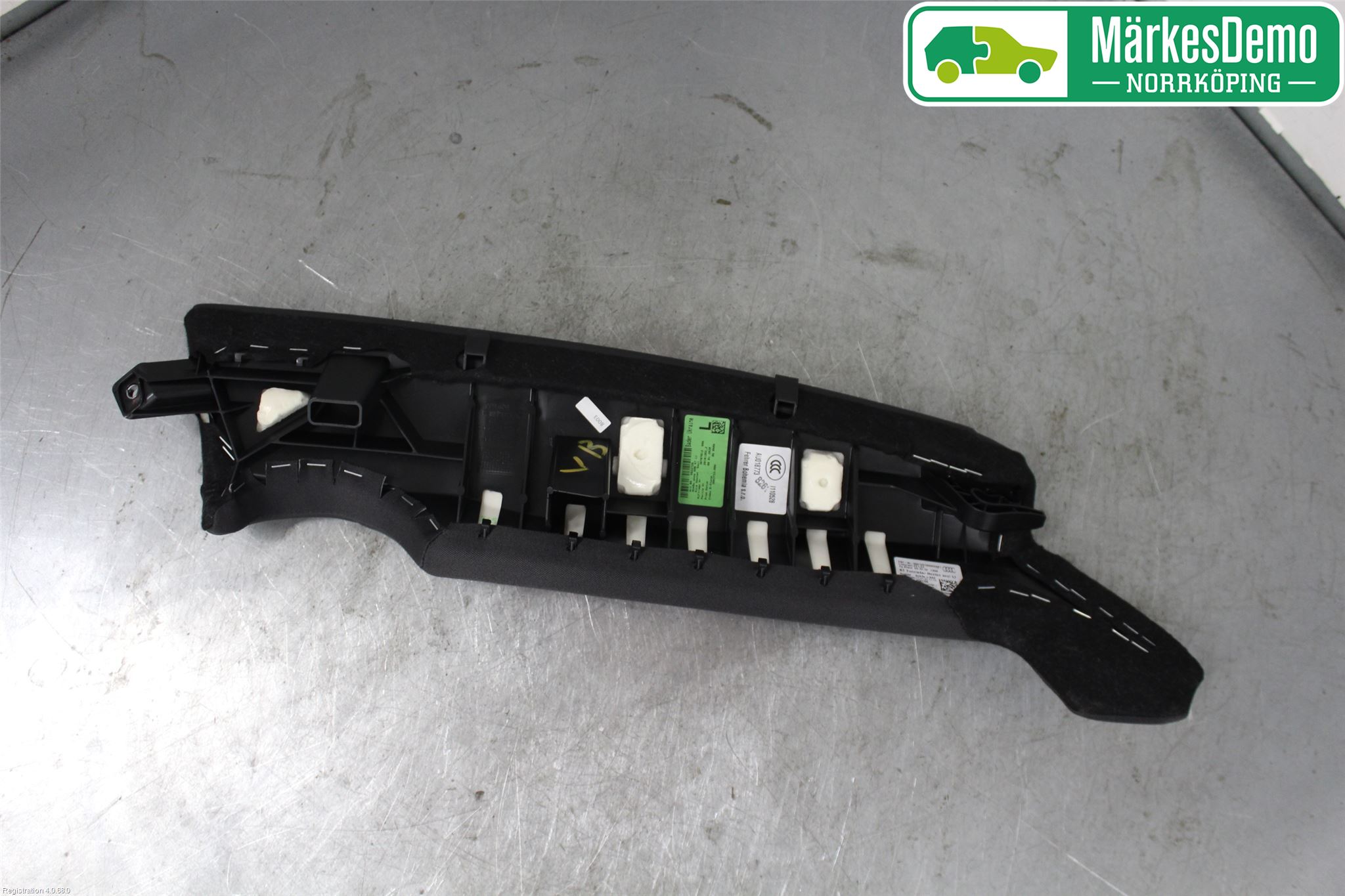 Audi A4/S4 B9 20- Inredning Ryggdyna Bak