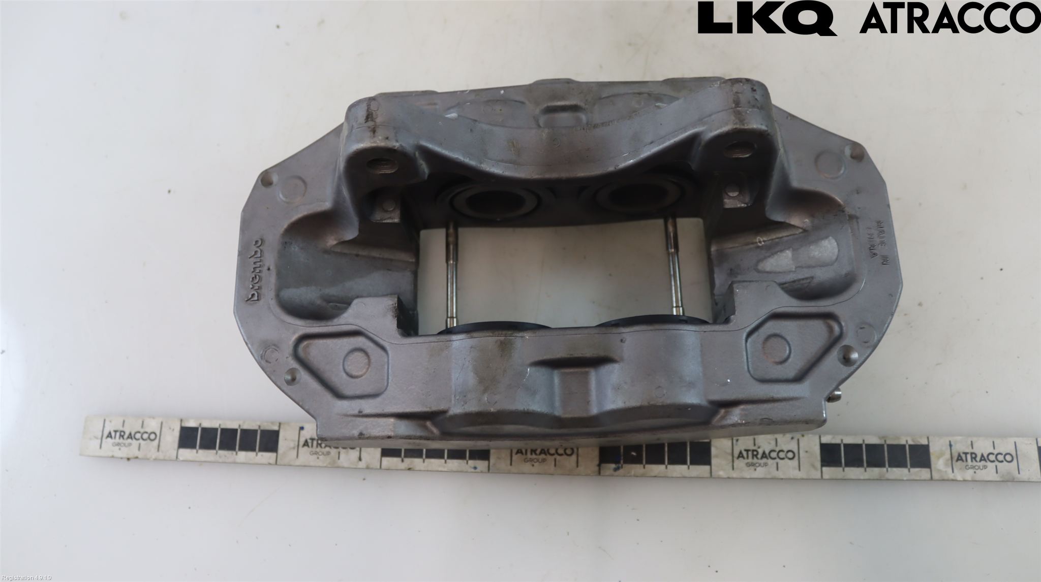 Tesla MODEL 3 17- Bromsok Fram Vänster