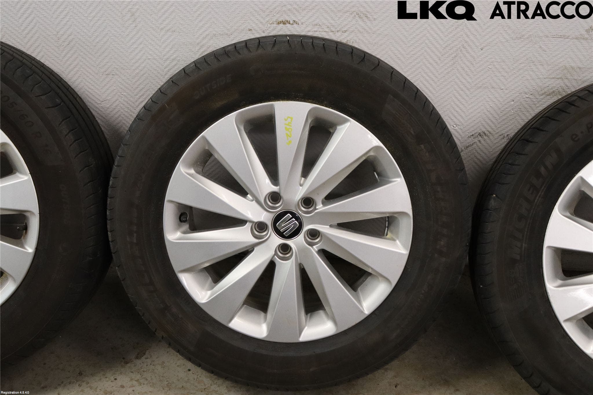 Seat ARONA Sommardäck Alumfälg 4St