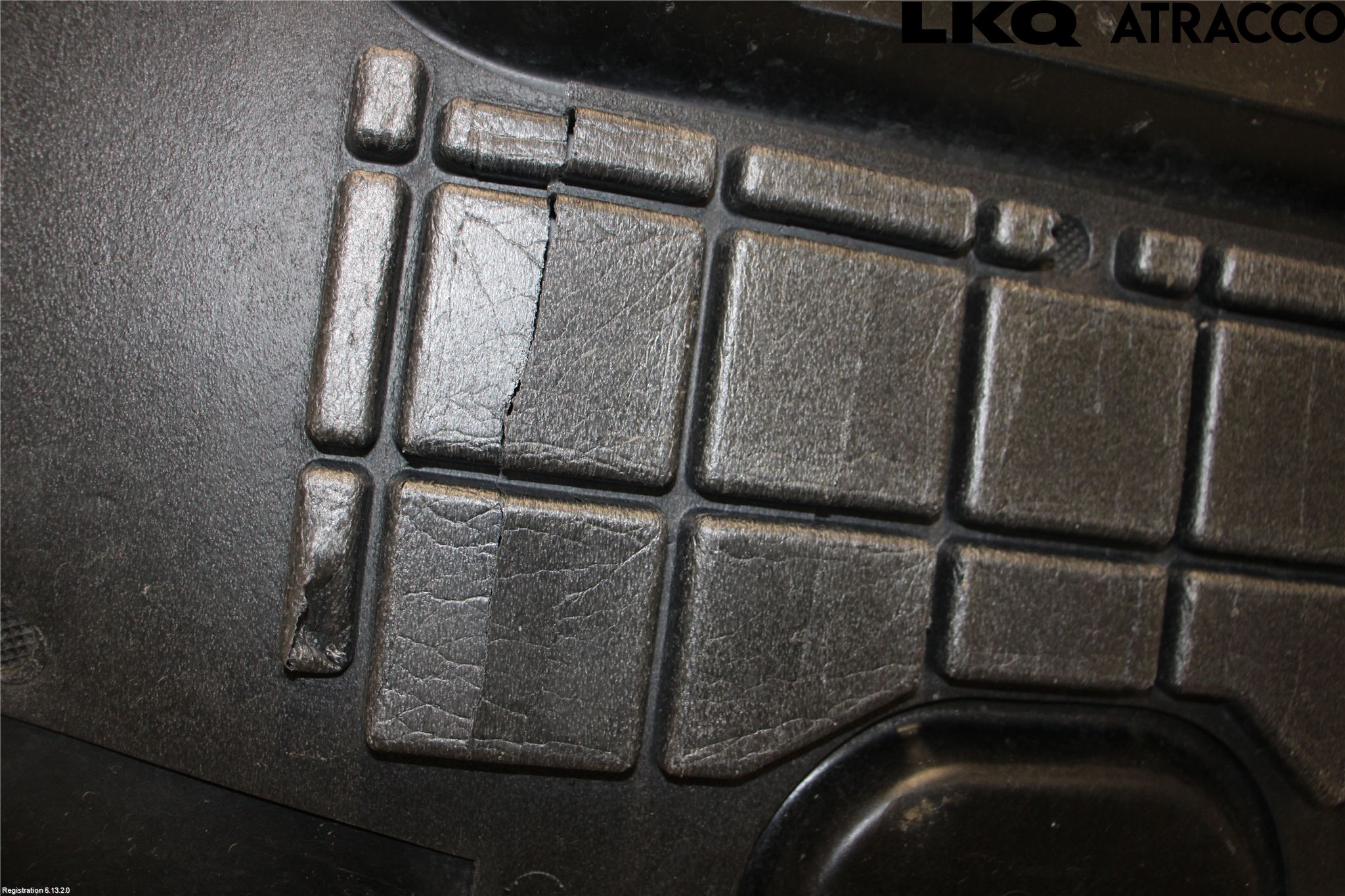 Mercedes-Benz MB B-KLASS (W246/W242) 12-19 Hasplåt Plåt-Plast