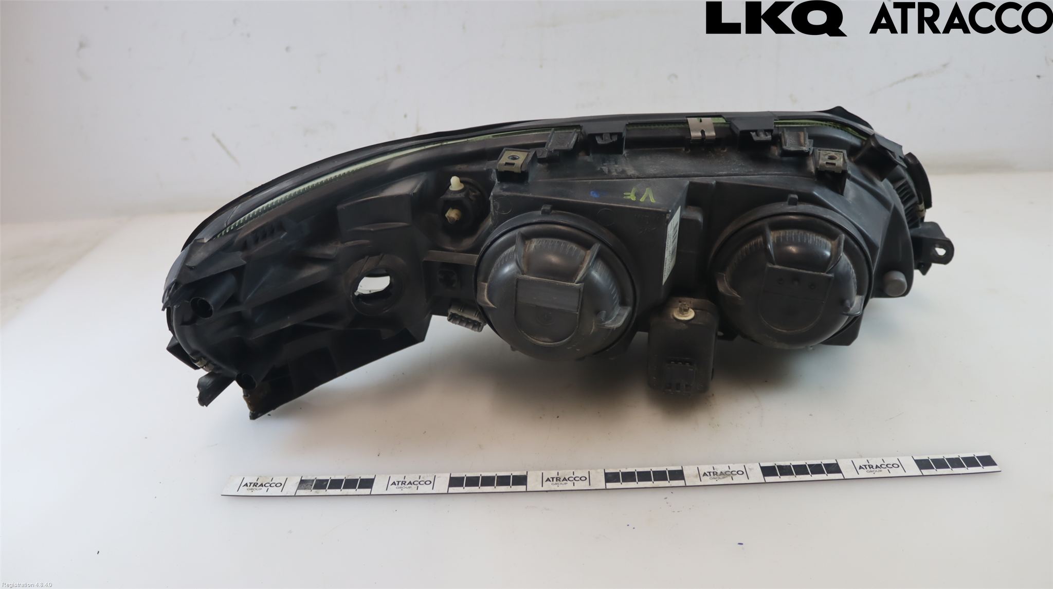 Volvo V70 00-04 Strålkastare Vänster