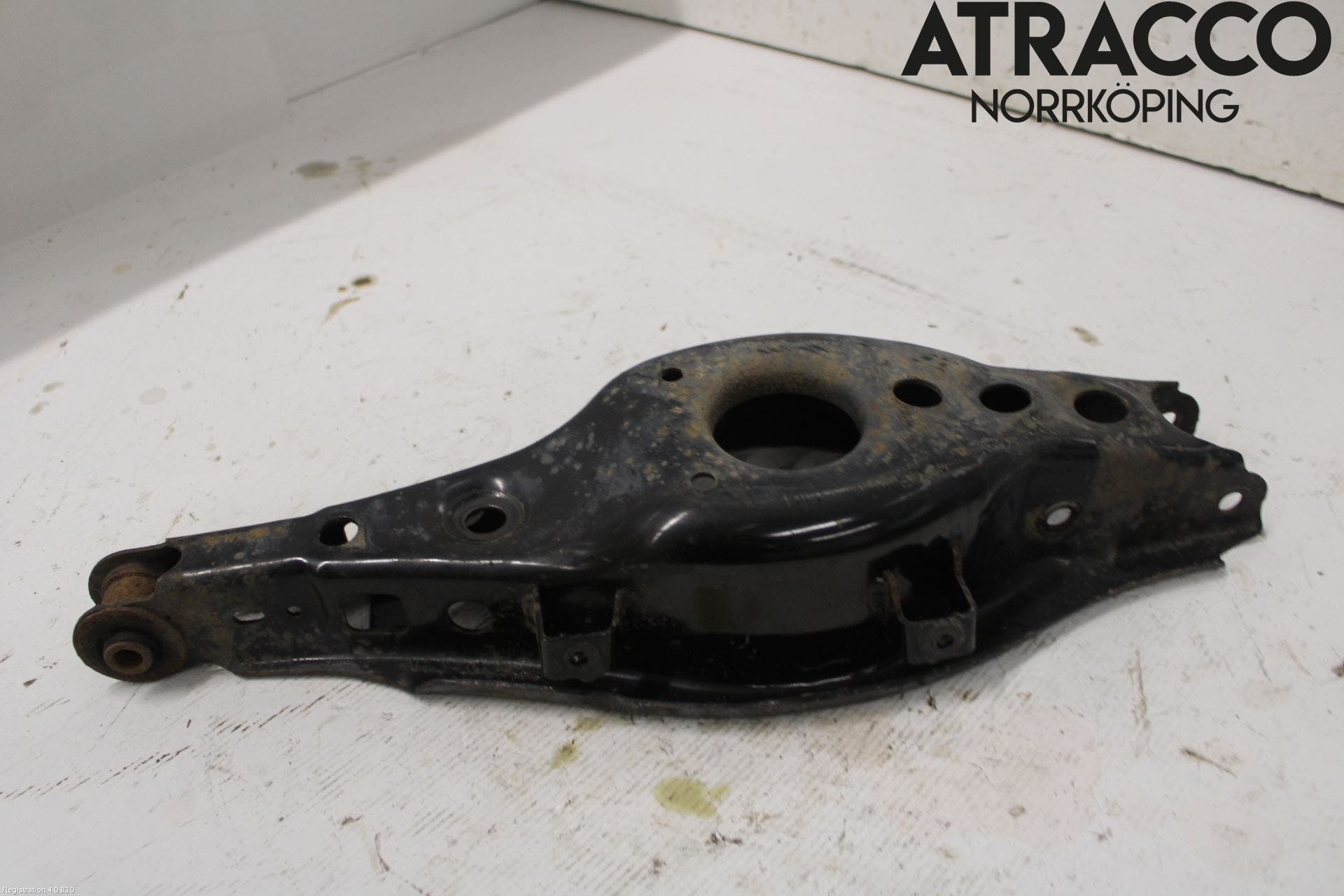 Toyota AURIS 13-19 Bärarm Bak Höger