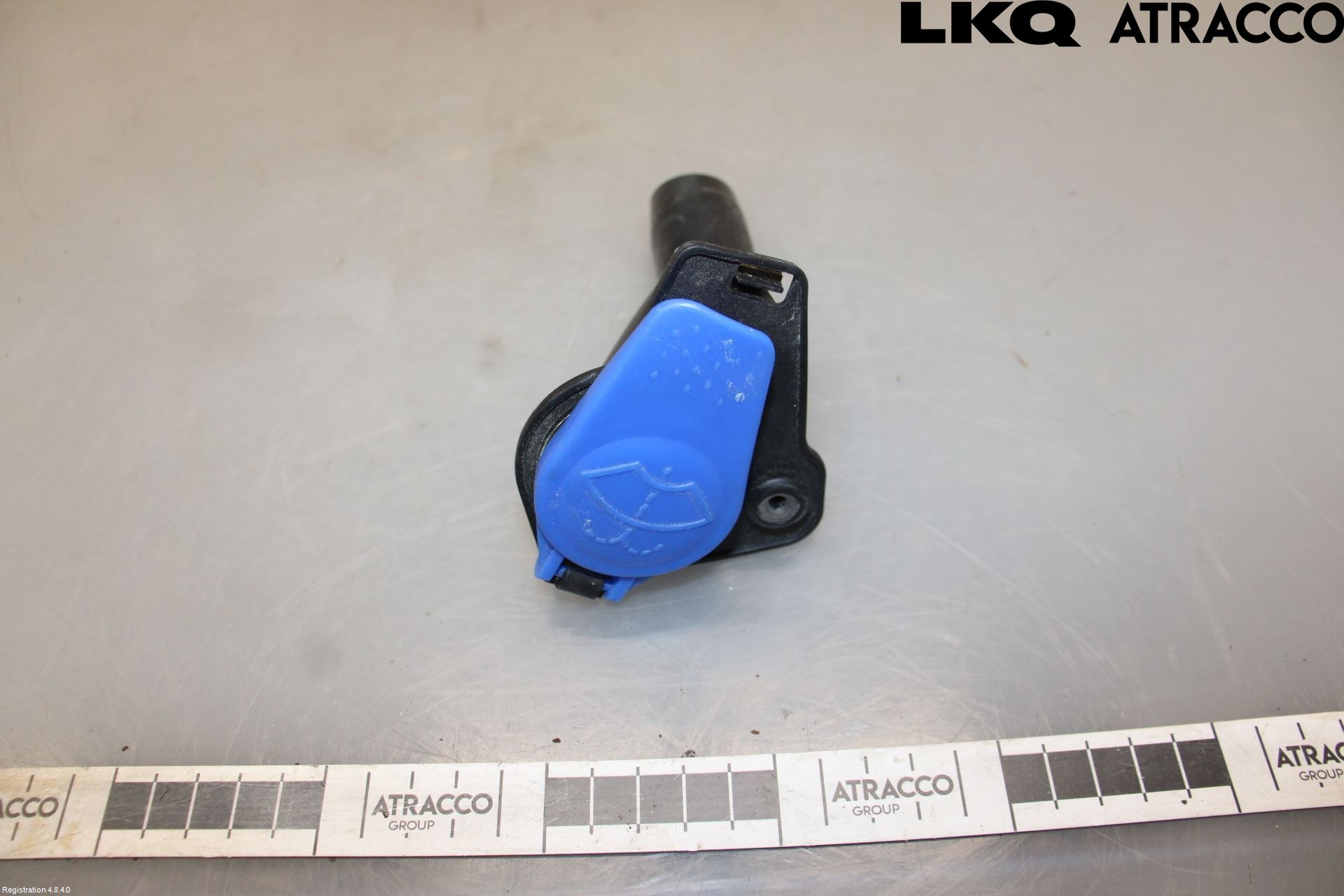 Jaguar XJ X351        10- Spolartank Påfyllningsrör