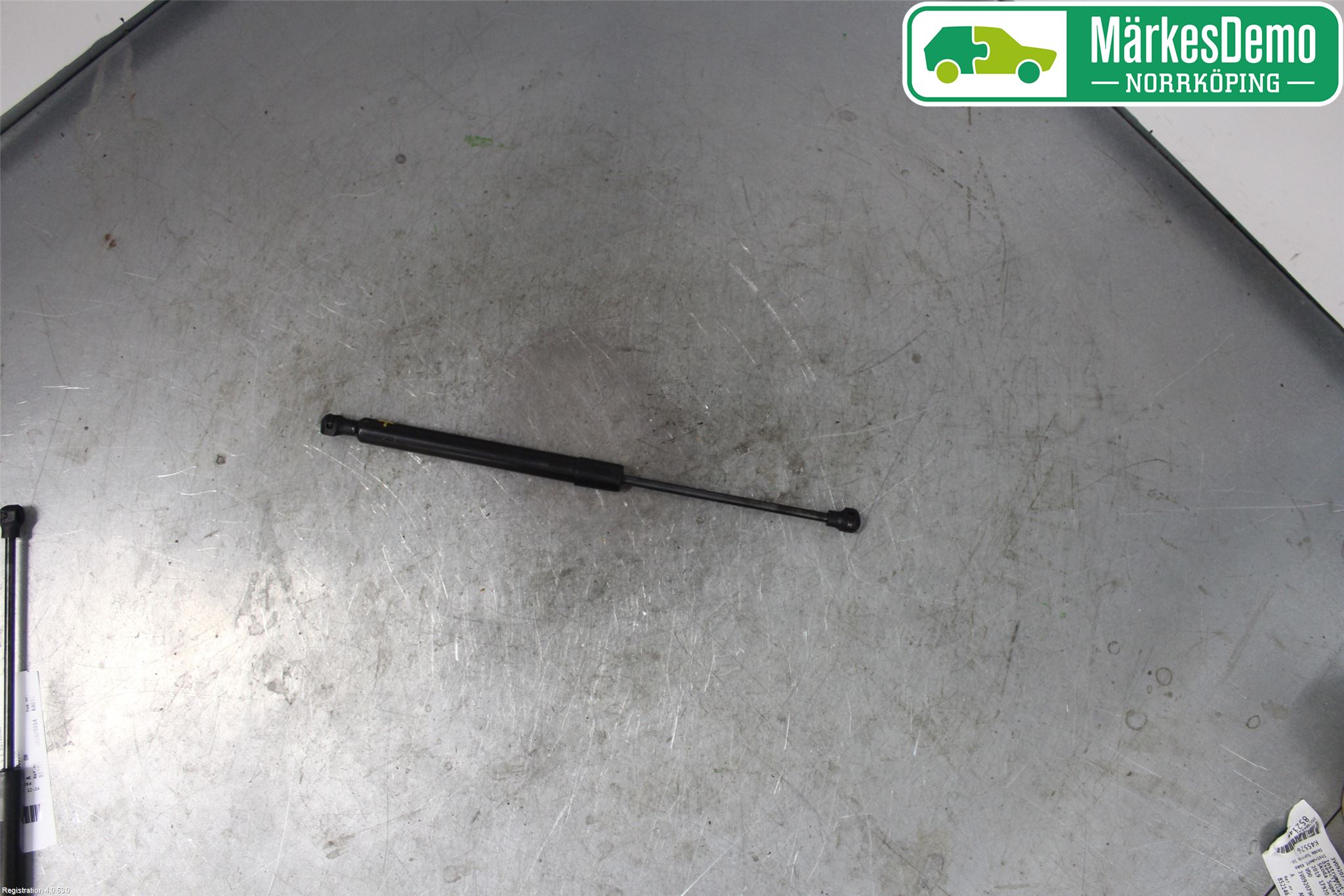 Renault CLIO IV 12-16 Gasfjäder Motorhuv