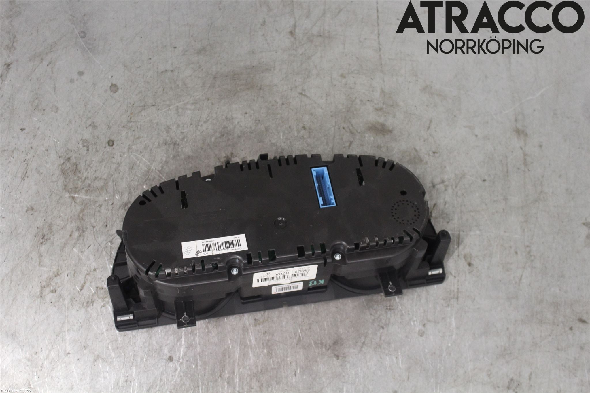 Volkswagen VW PASSAT 11-14 Instrument Komb