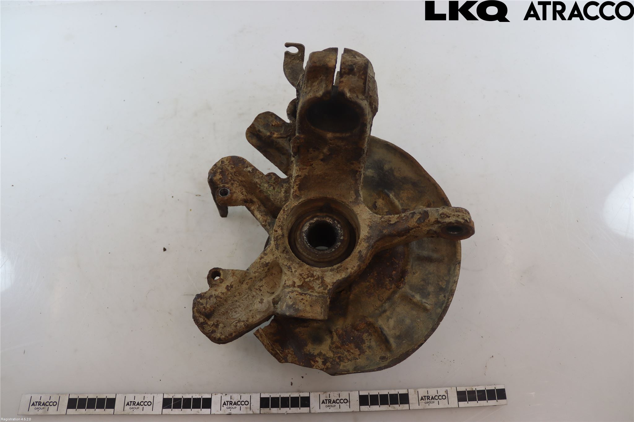 Volkswagen VW POLO 02-05 Styrspindel Lagerhus Hö