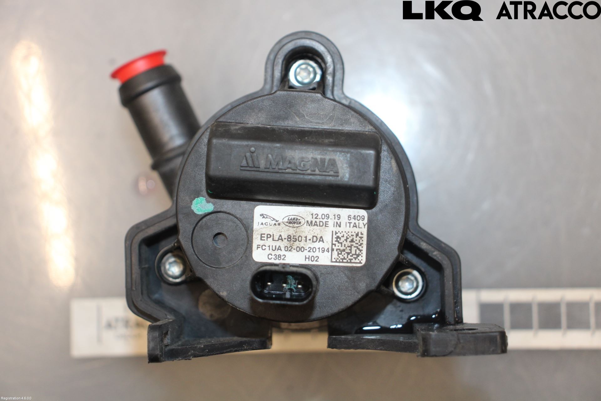 Jaguar F-PACE Vattenpump