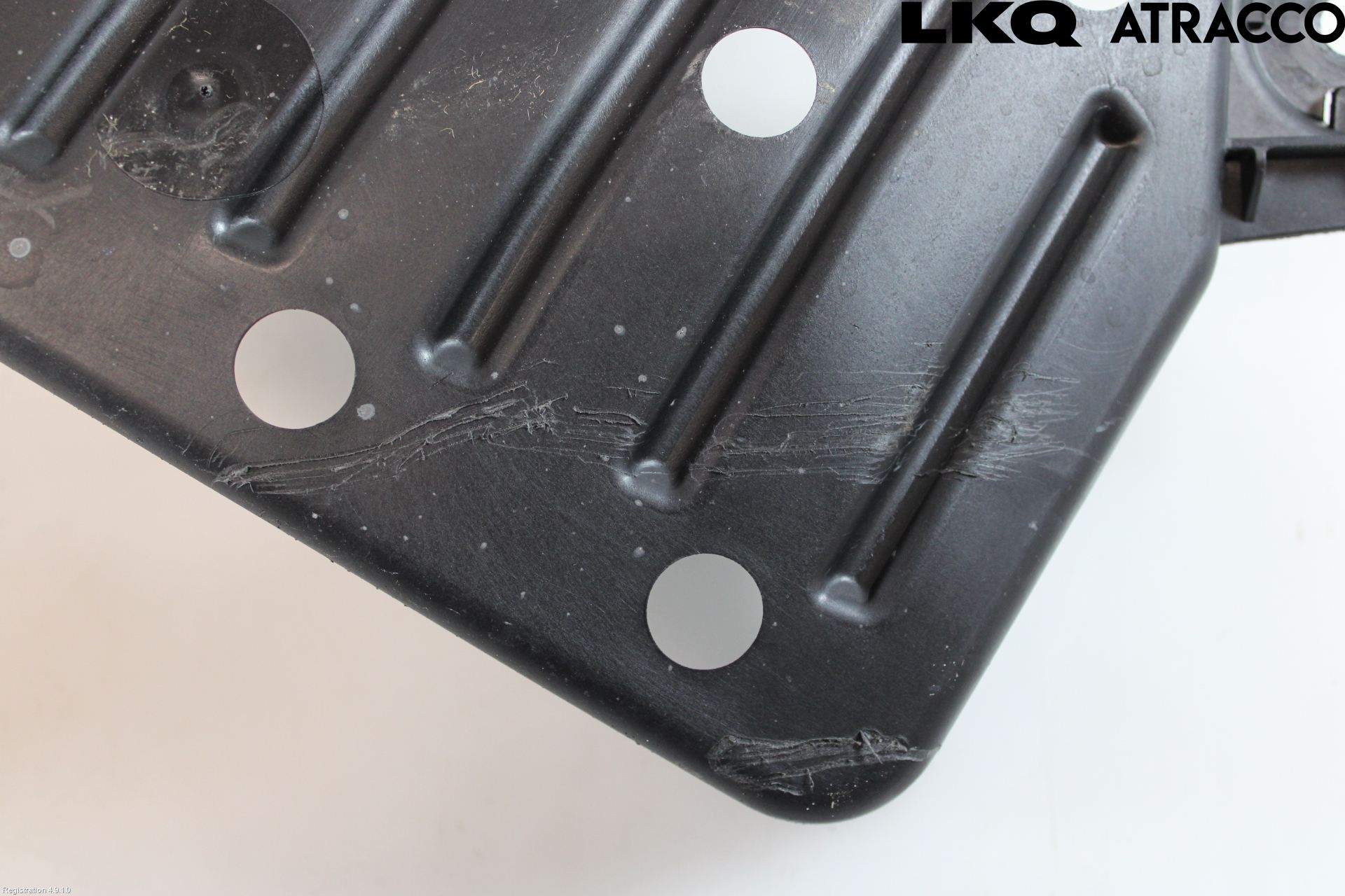 Seat LEON 20- Hasplåt Plåt-Plast