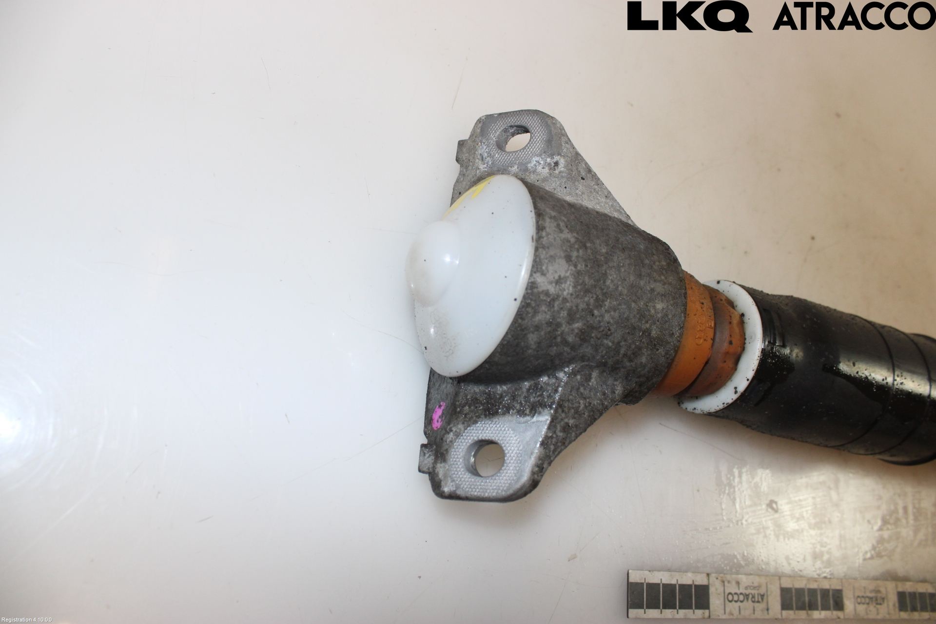 Audi A6 F2/C8 19- Stötdämpare Bak