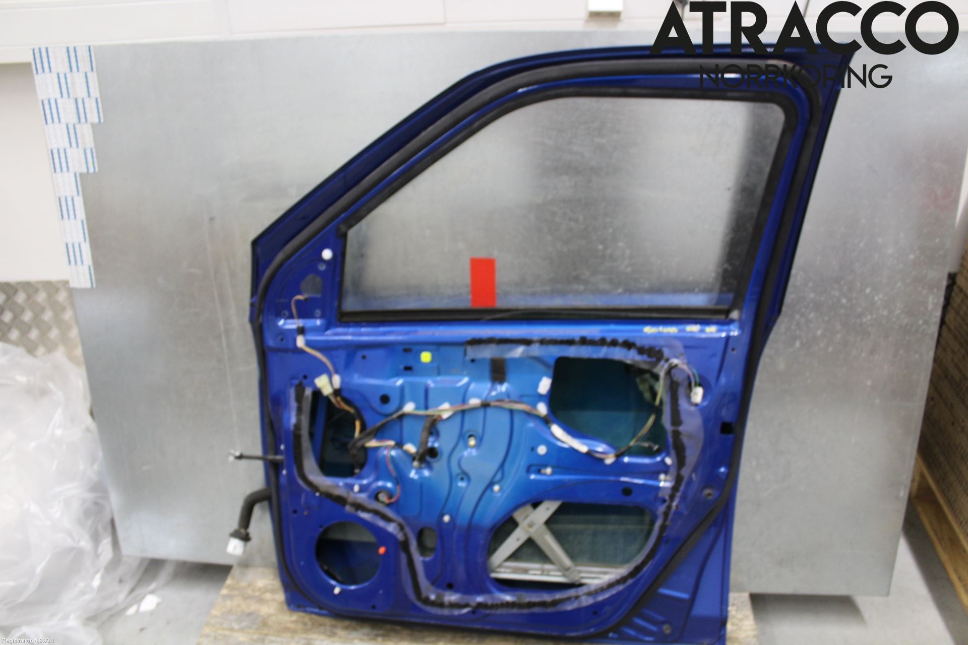 Suzuki SWIFT 05-10 Dörr Fram Höger