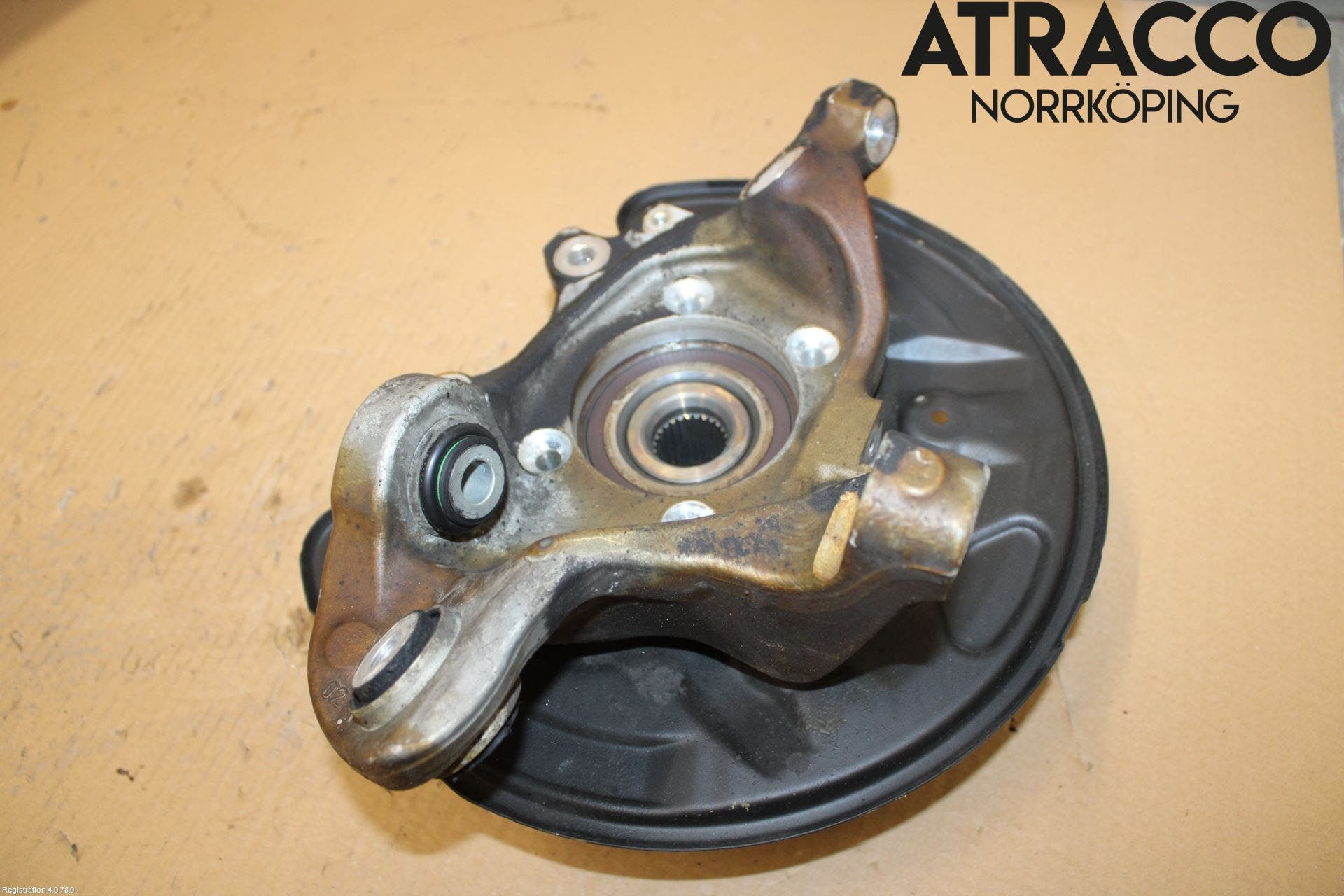 MB GLC-KLASS (X253/C253) 15-22 Hjullagerhus-Spindel Vä B