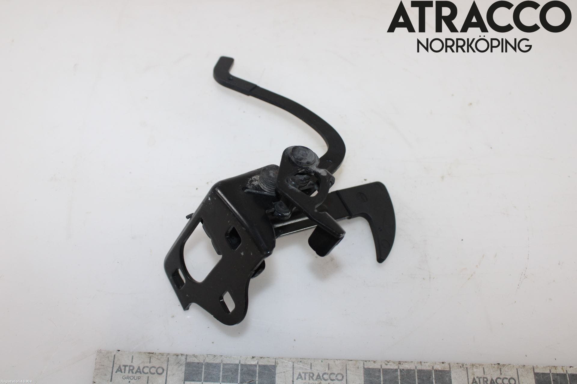 Skoda OCTAVIA (1Z) 05-13 Huv Spärr